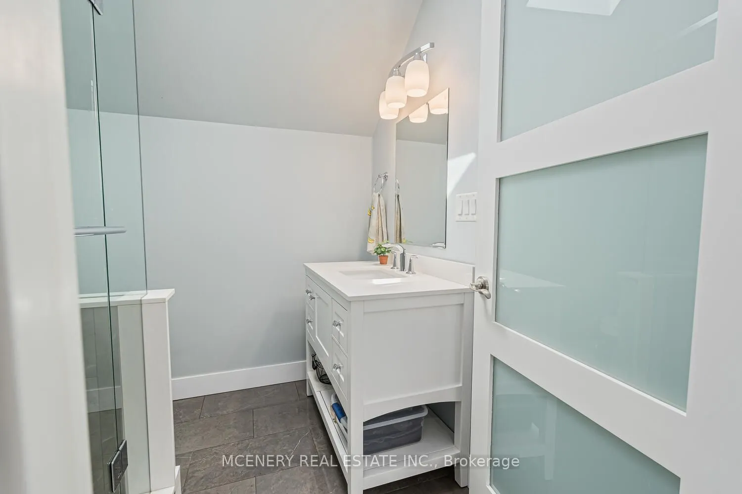 21 ERINDALE Drive