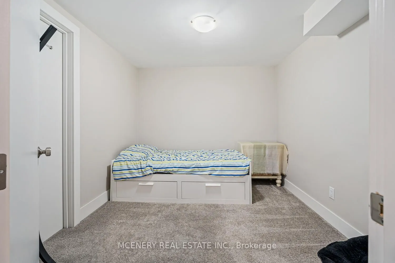 21 ERINDALE Drive