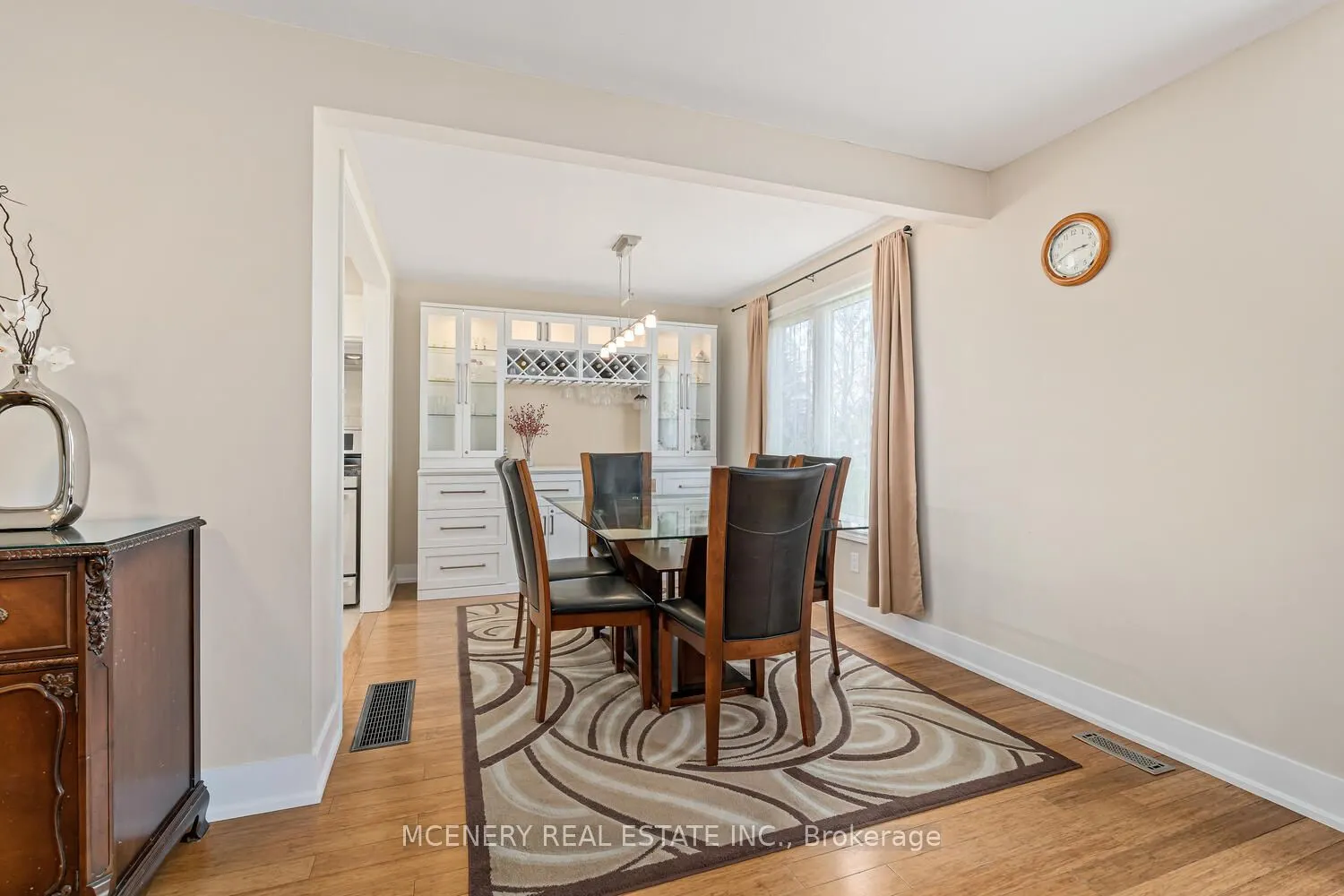 21 ERINDALE Drive