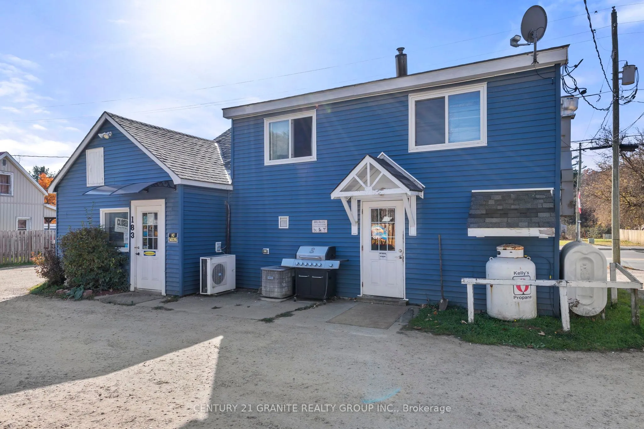 183 Hastings Street N