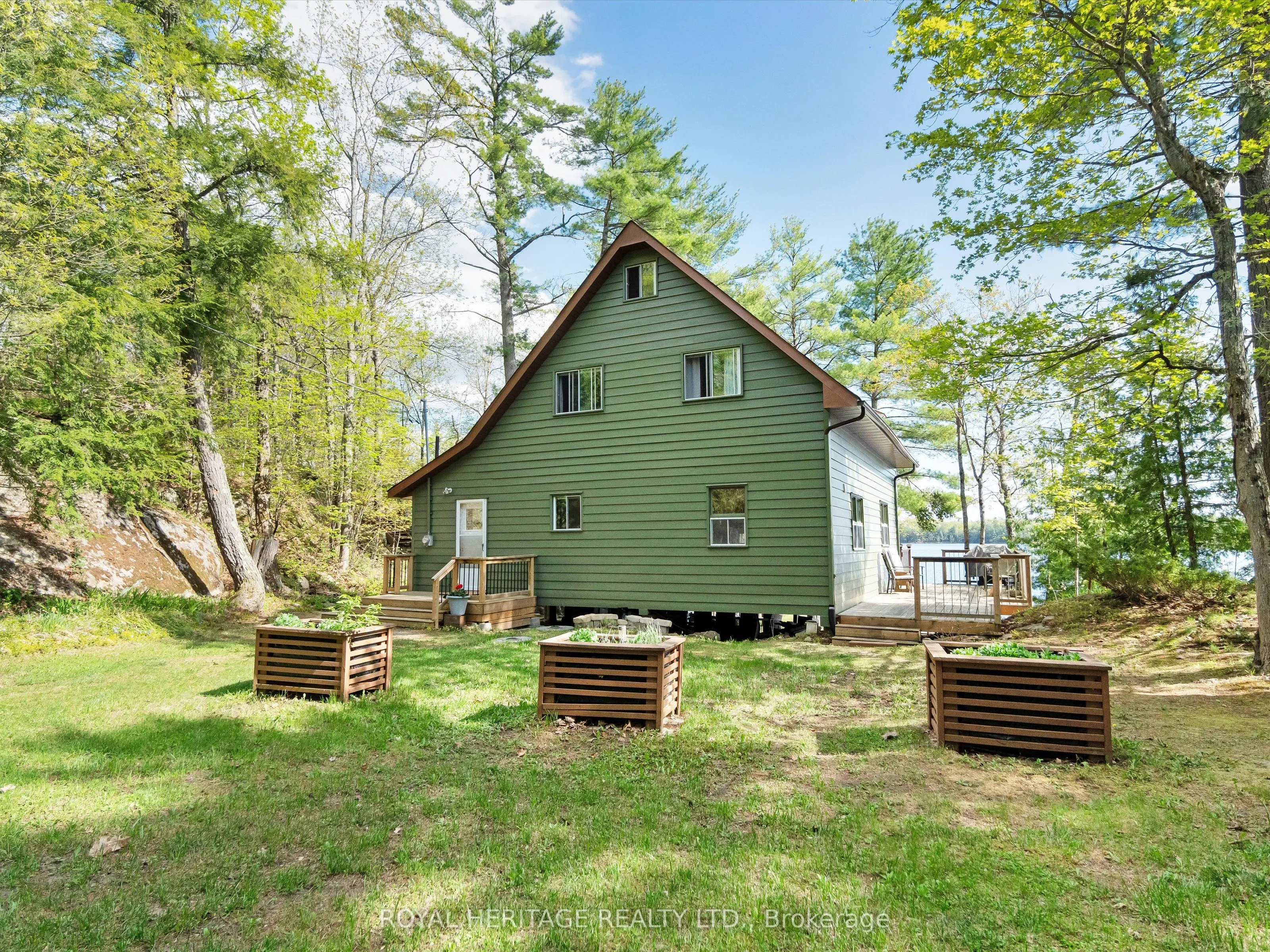1346 Wahta #2 Road S