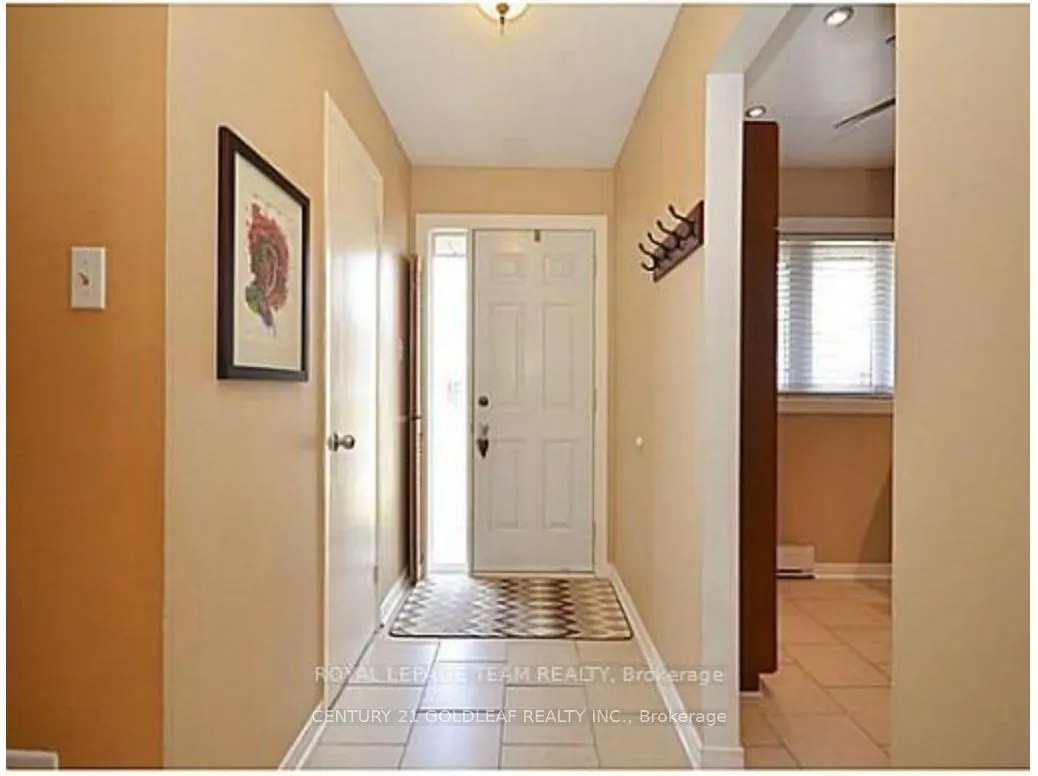 1342 Cedarcroft Crescent, #11