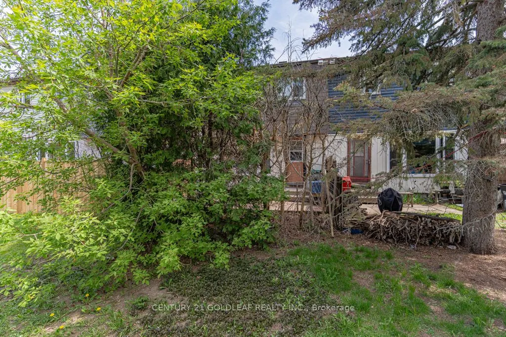 1342 Cedarcroft Crescent, #11