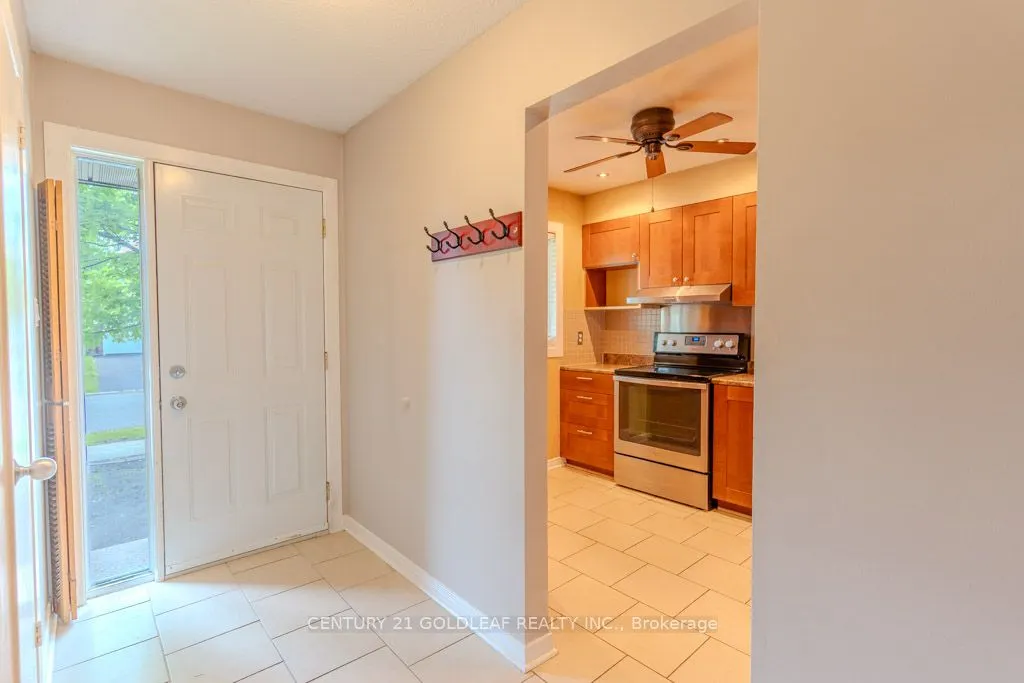 1342 Cedarcroft Crescent, #11