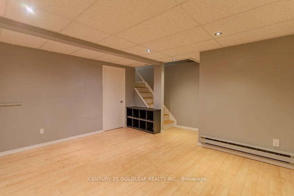 1342 Cedarcroft Crescent, #11