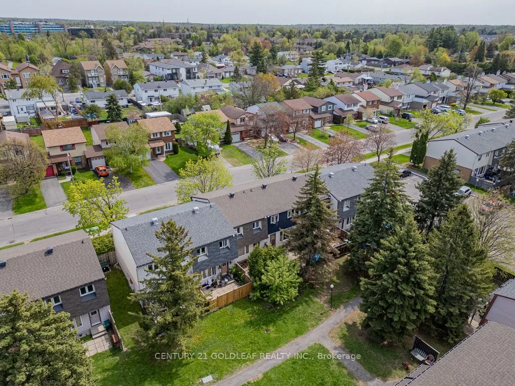 1342 Cedarcroft Crescent, #11