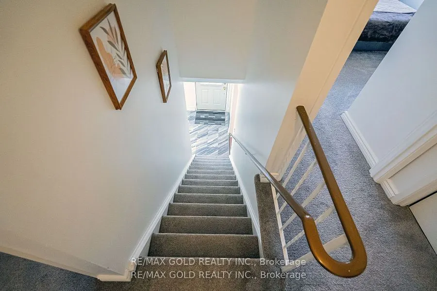 445 Pioneer Drive, #4