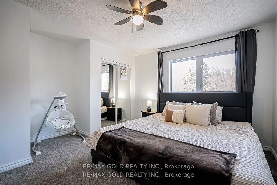 445 Pioneer Drive, #4