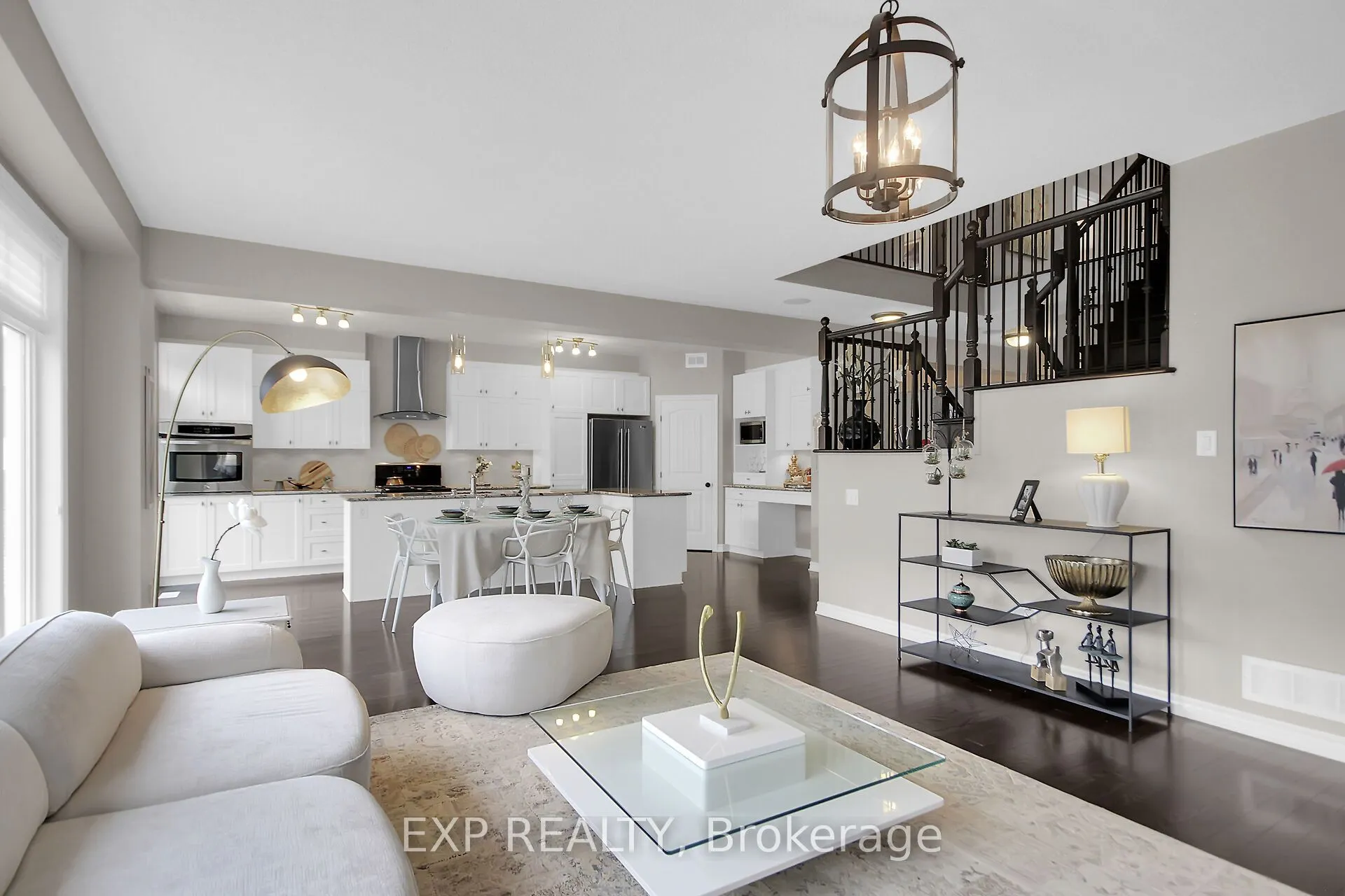 132 Gracewood Crescent