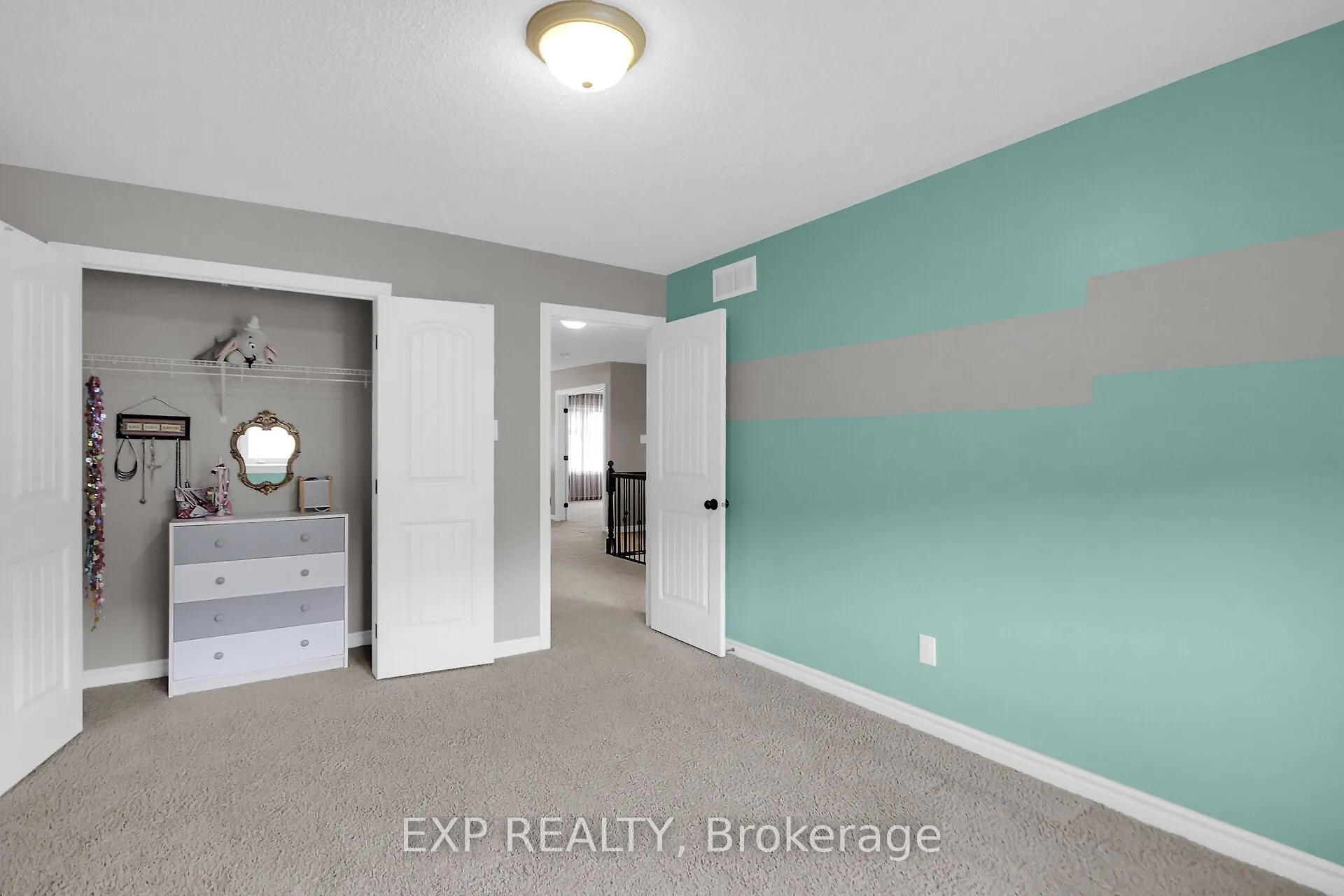 132 Gracewood Crescent