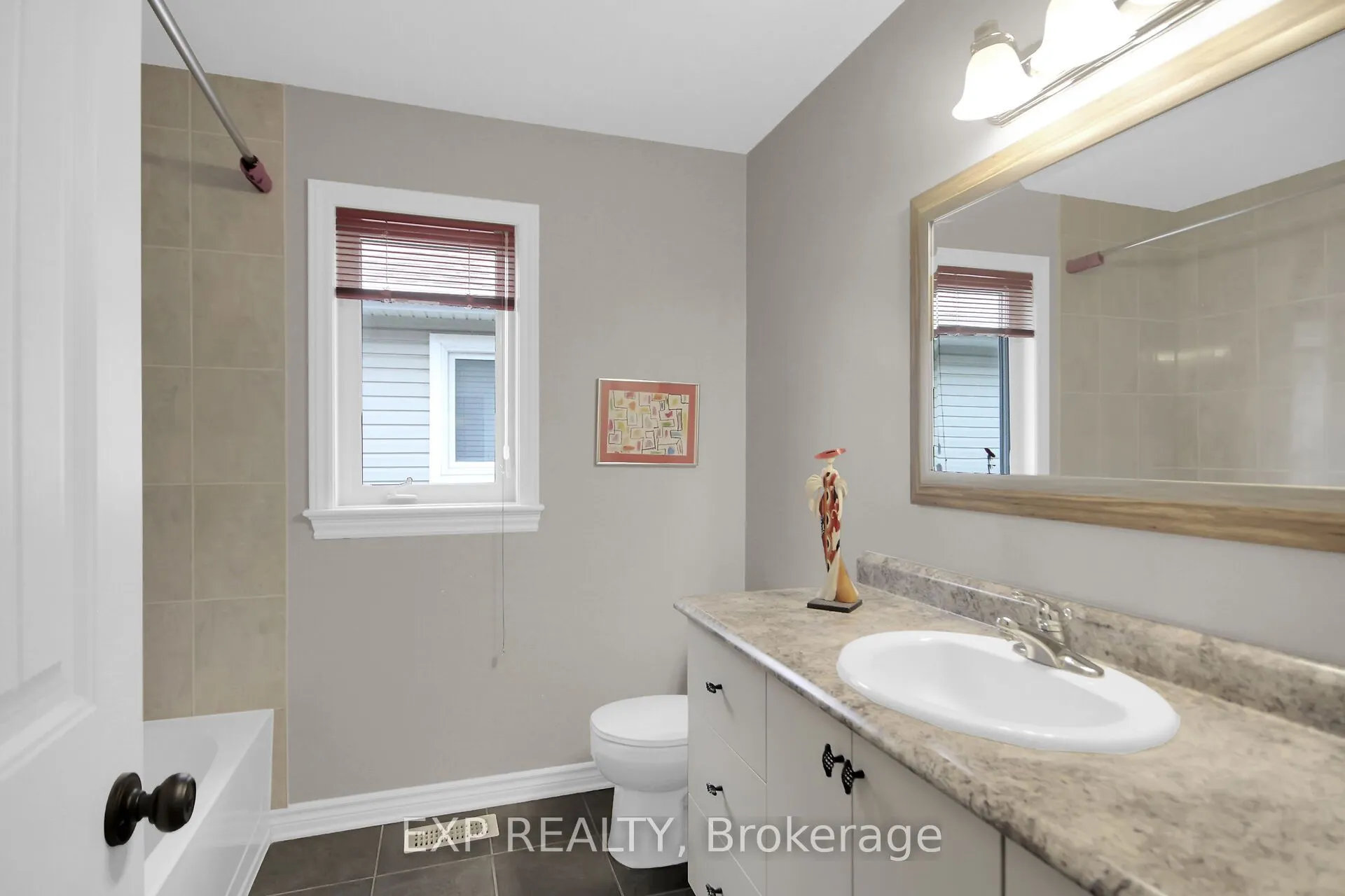 132 Gracewood Crescent