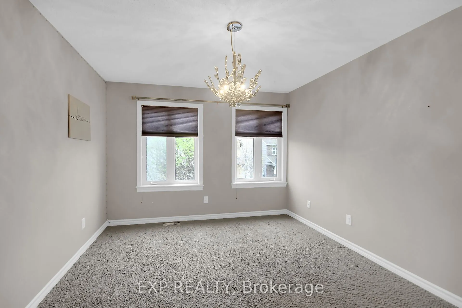 132 Gracewood Crescent