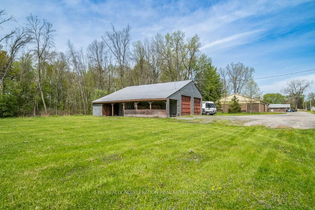 8738 County Road 2 W