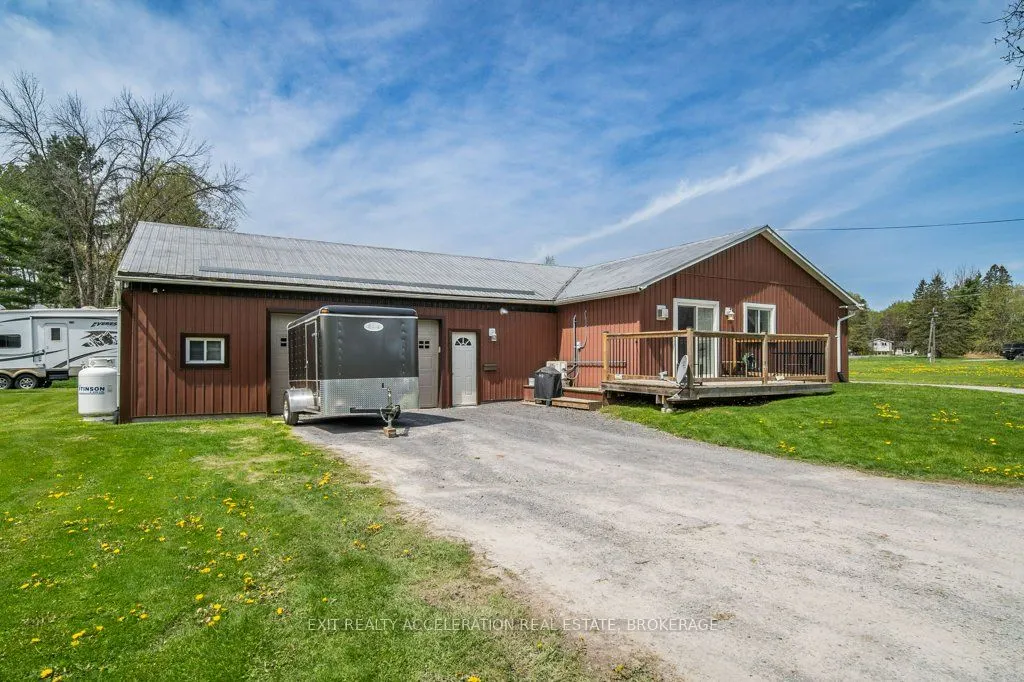 8738 County Road 2 W