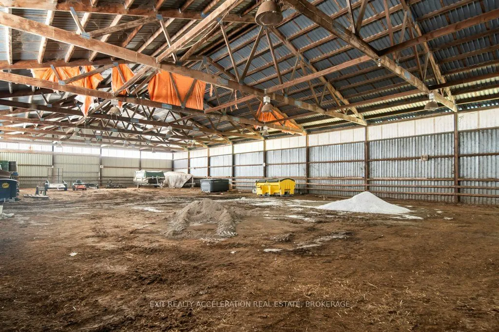 8738 County Road 2 W
