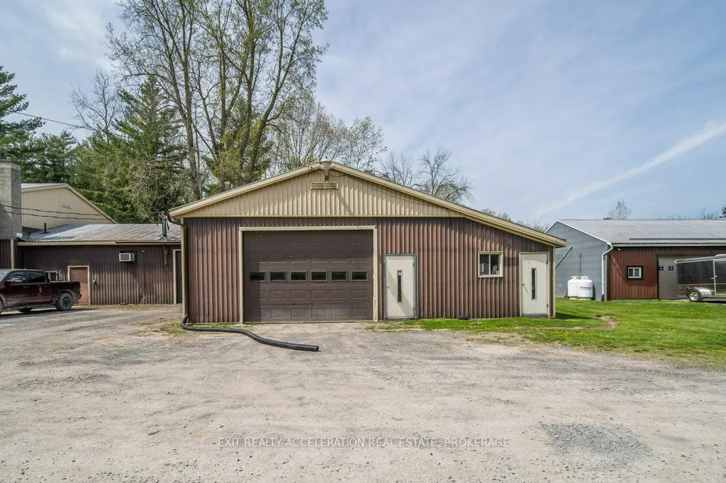 8738 County Road 2 W
