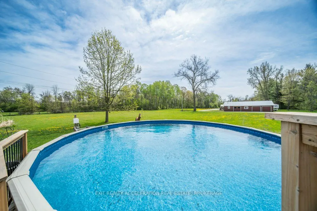 8738 County Road 2 W
