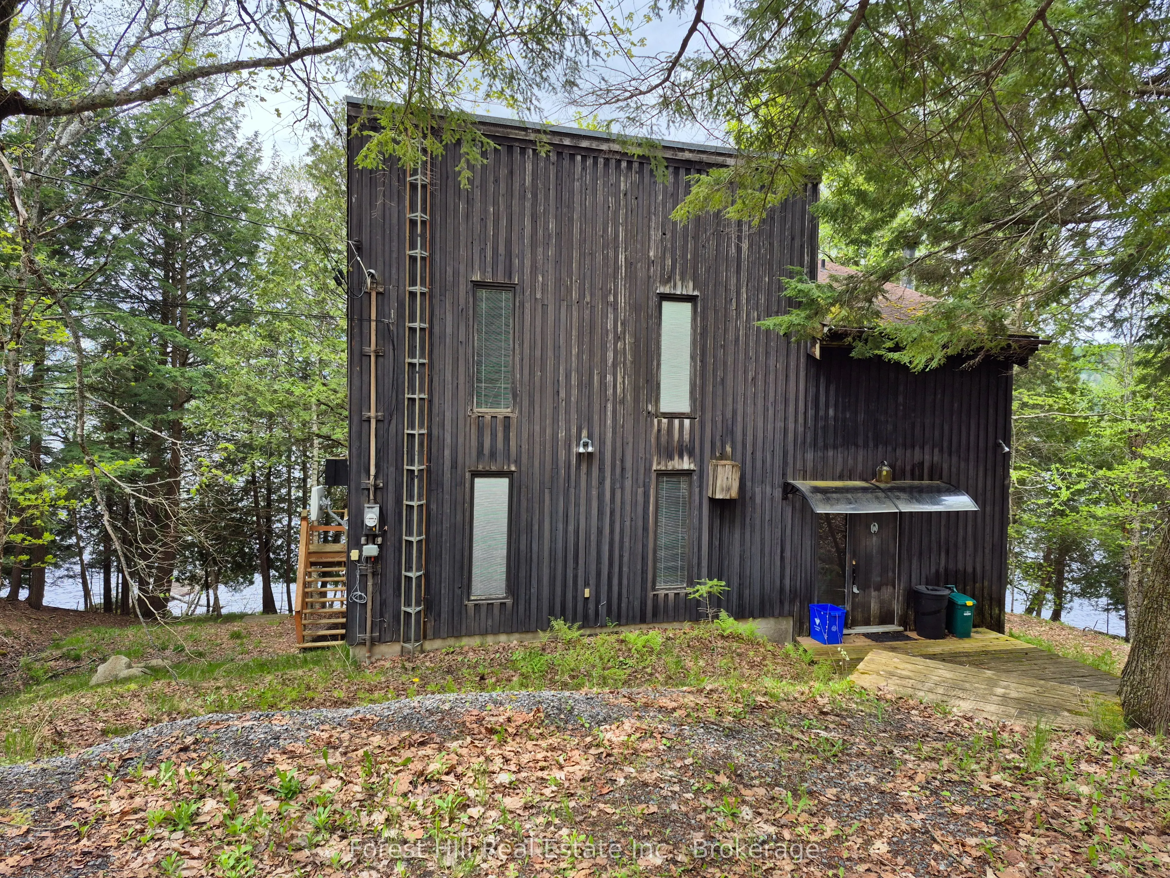 160 West Point Sands Road