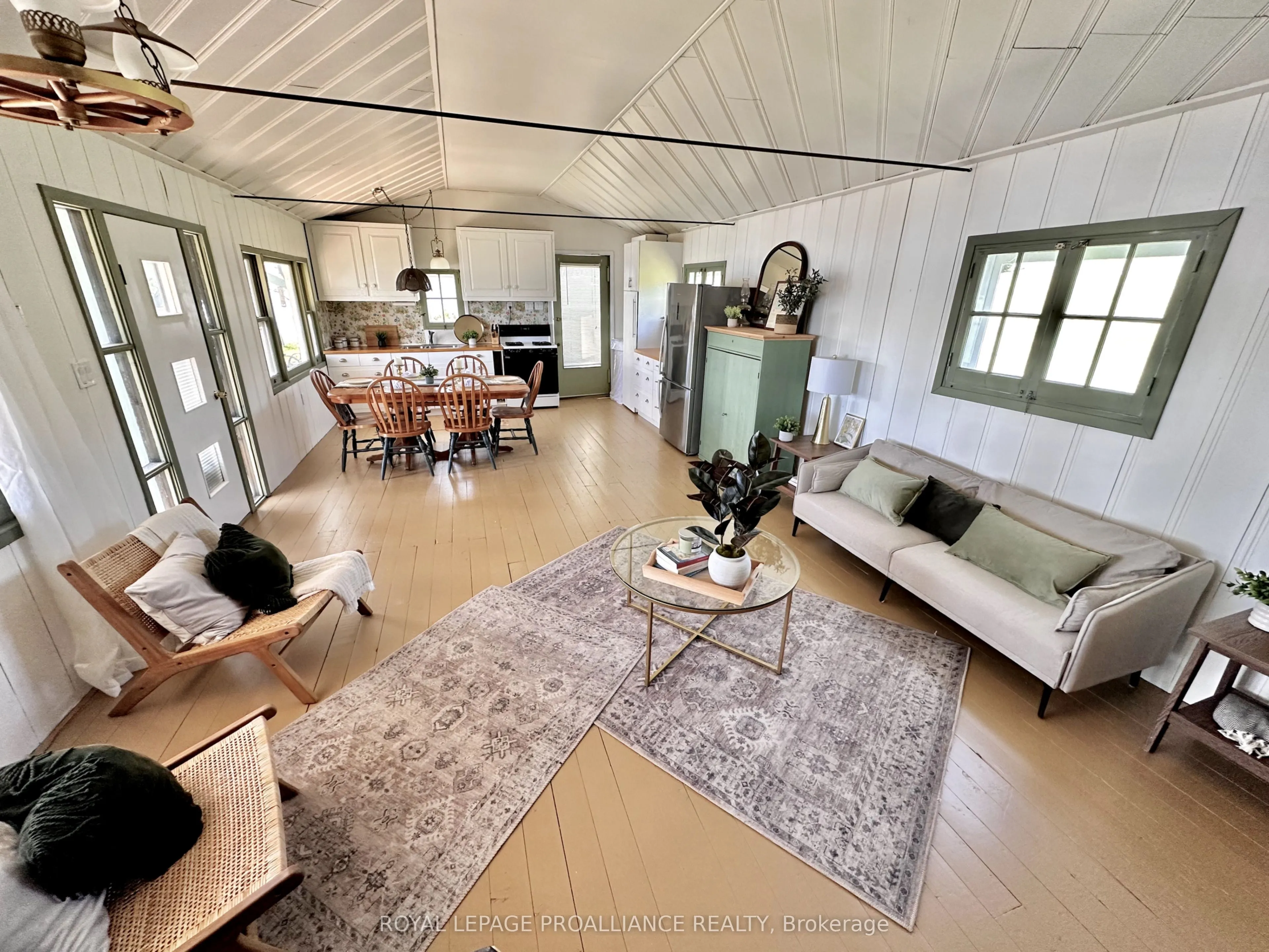 32 Quinte View Road