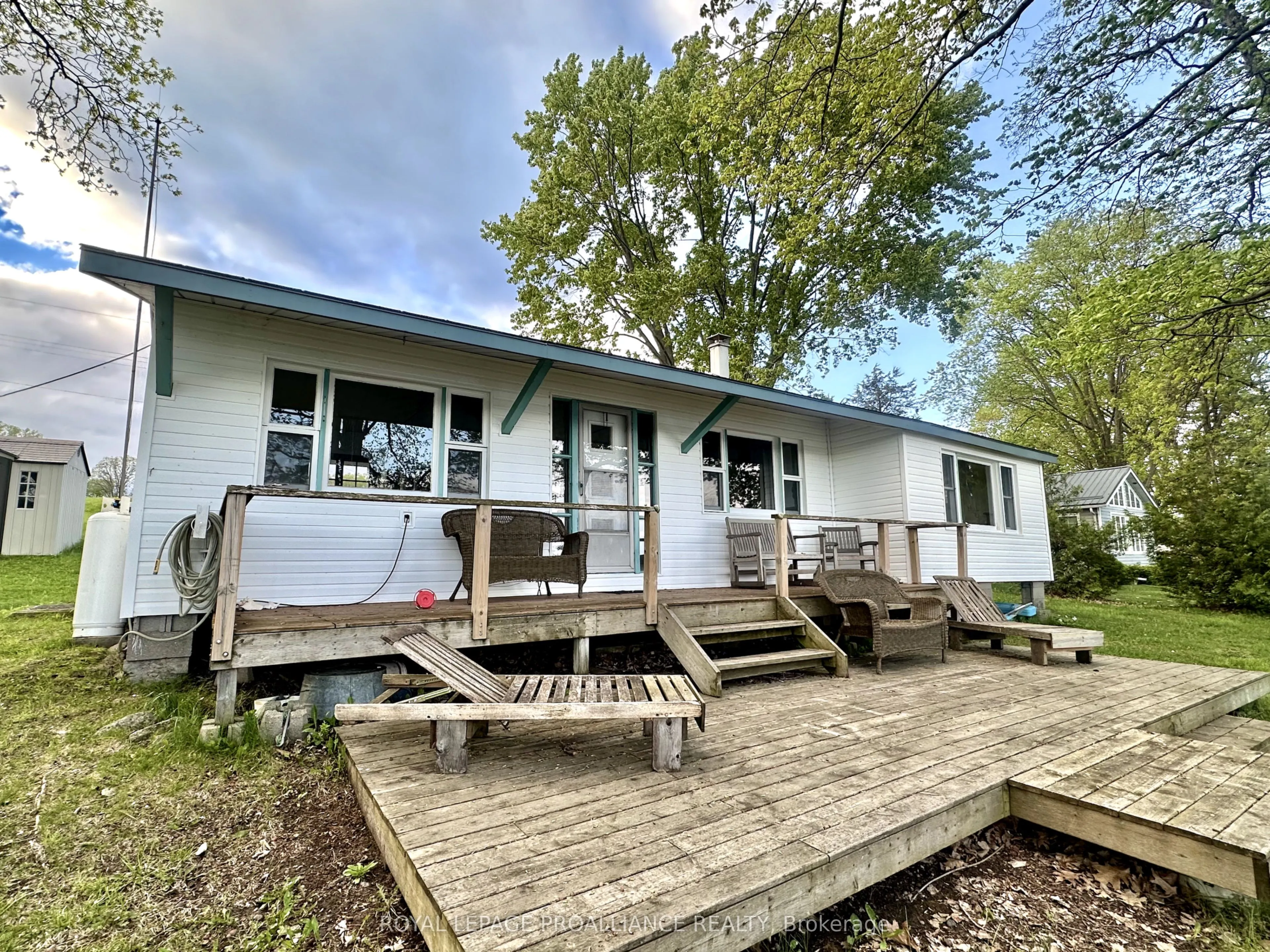 32 Quinte View Road