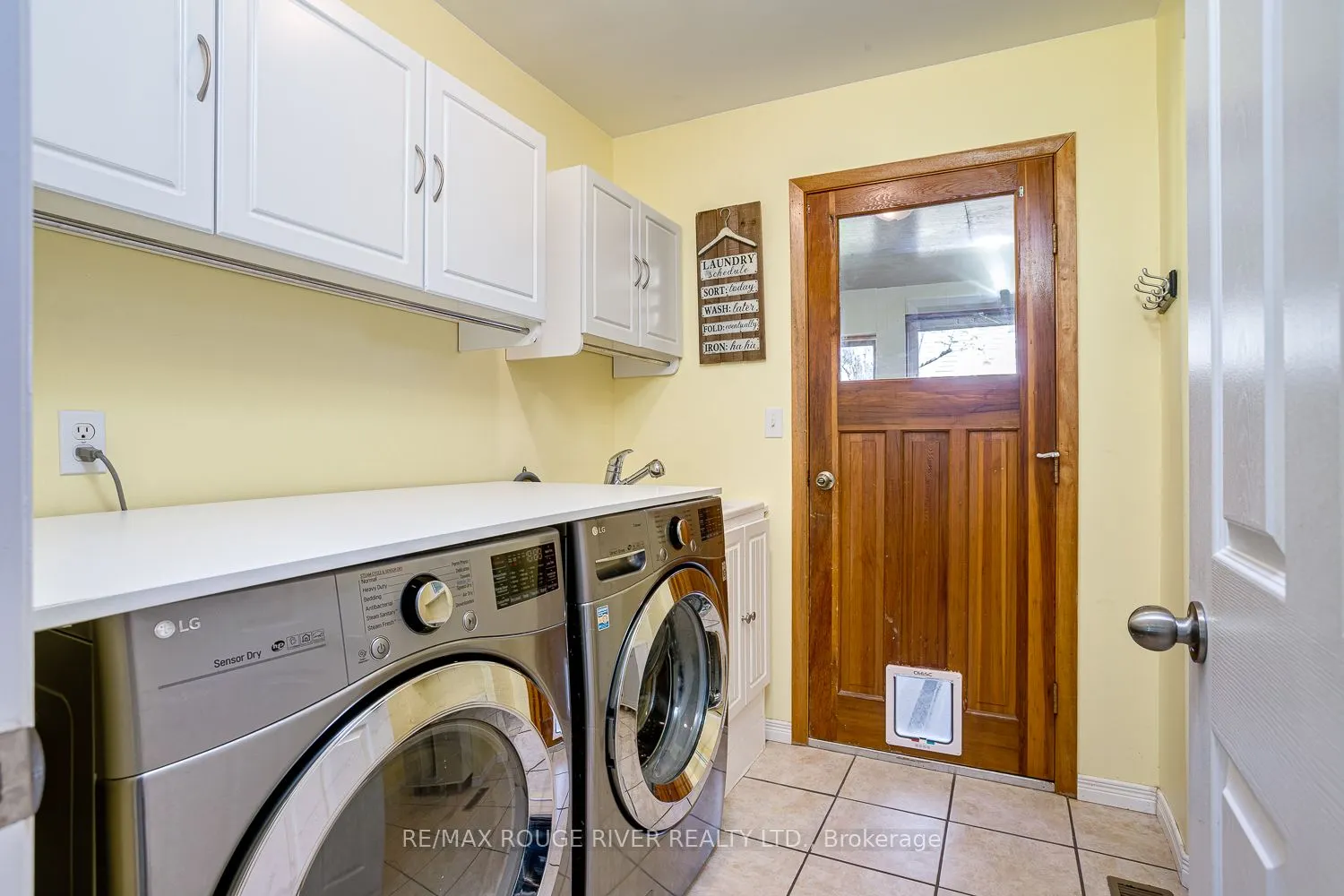 10 Lakeview Heights