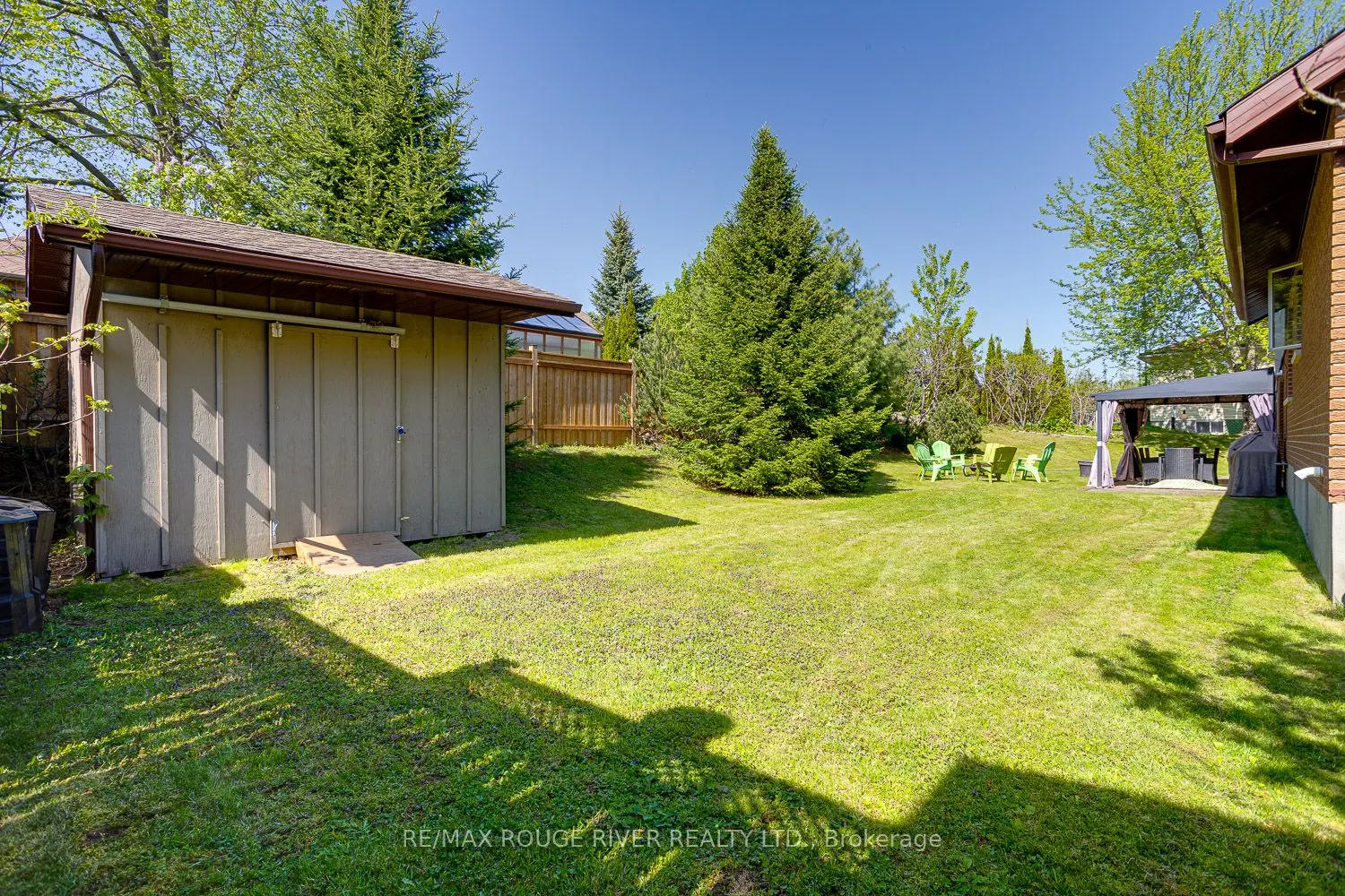 10 Lakeview Heights