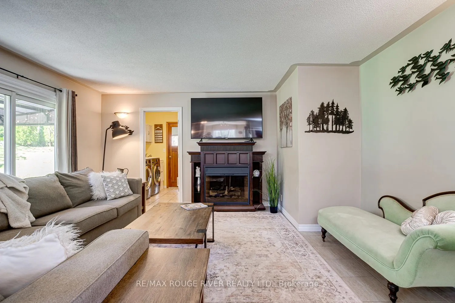 10 Lakeview Heights