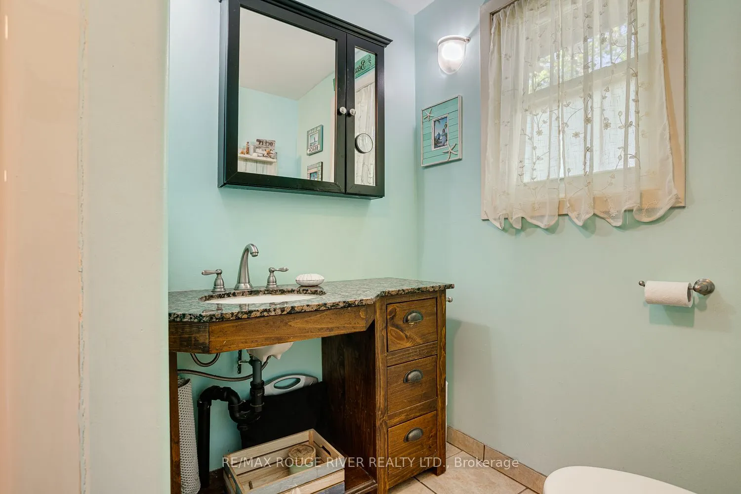 10 Lakeview Heights