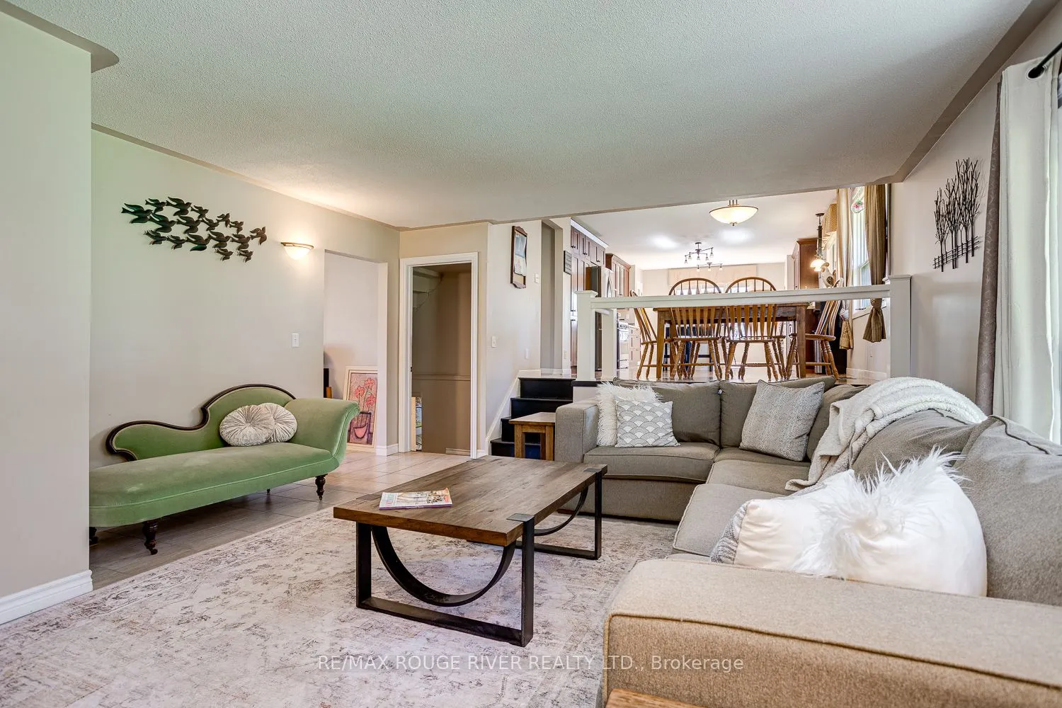 10 Lakeview Heights