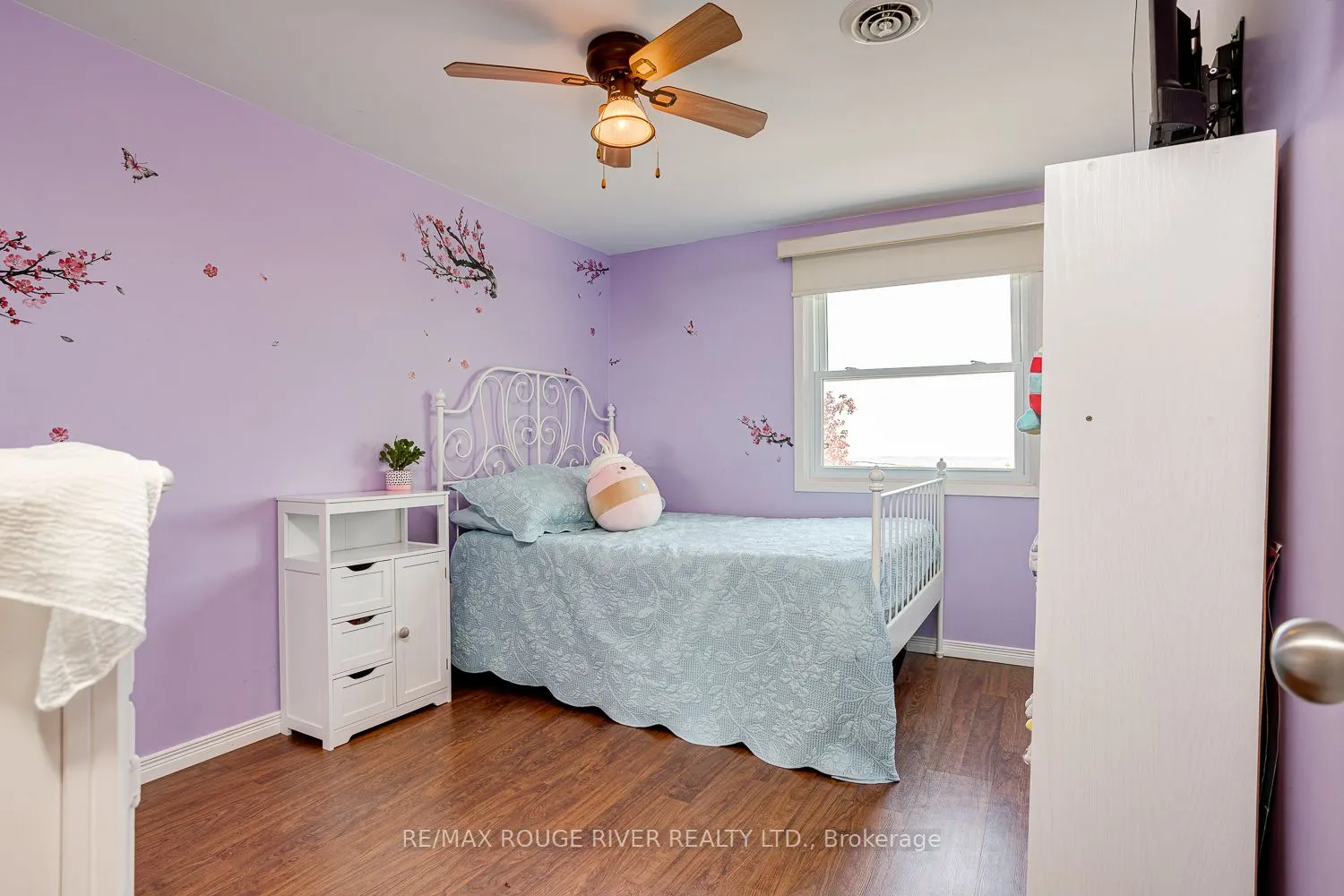 10 Lakeview Heights