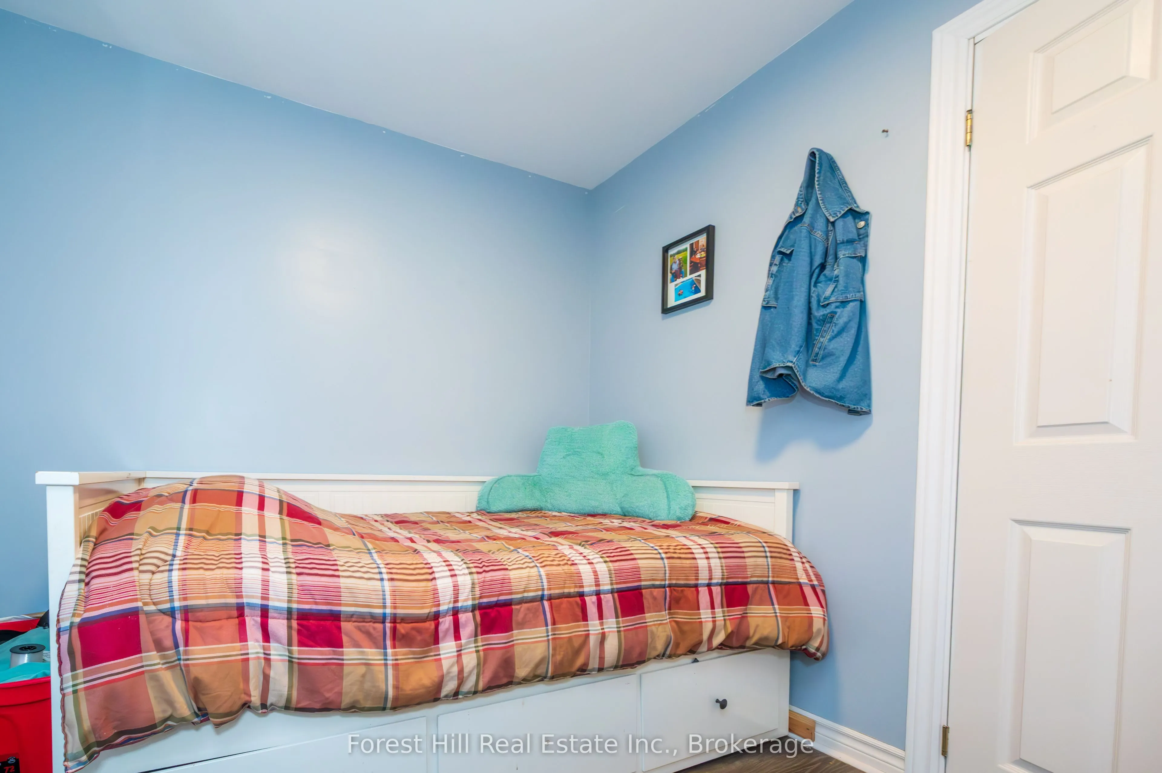 917 Portage Road