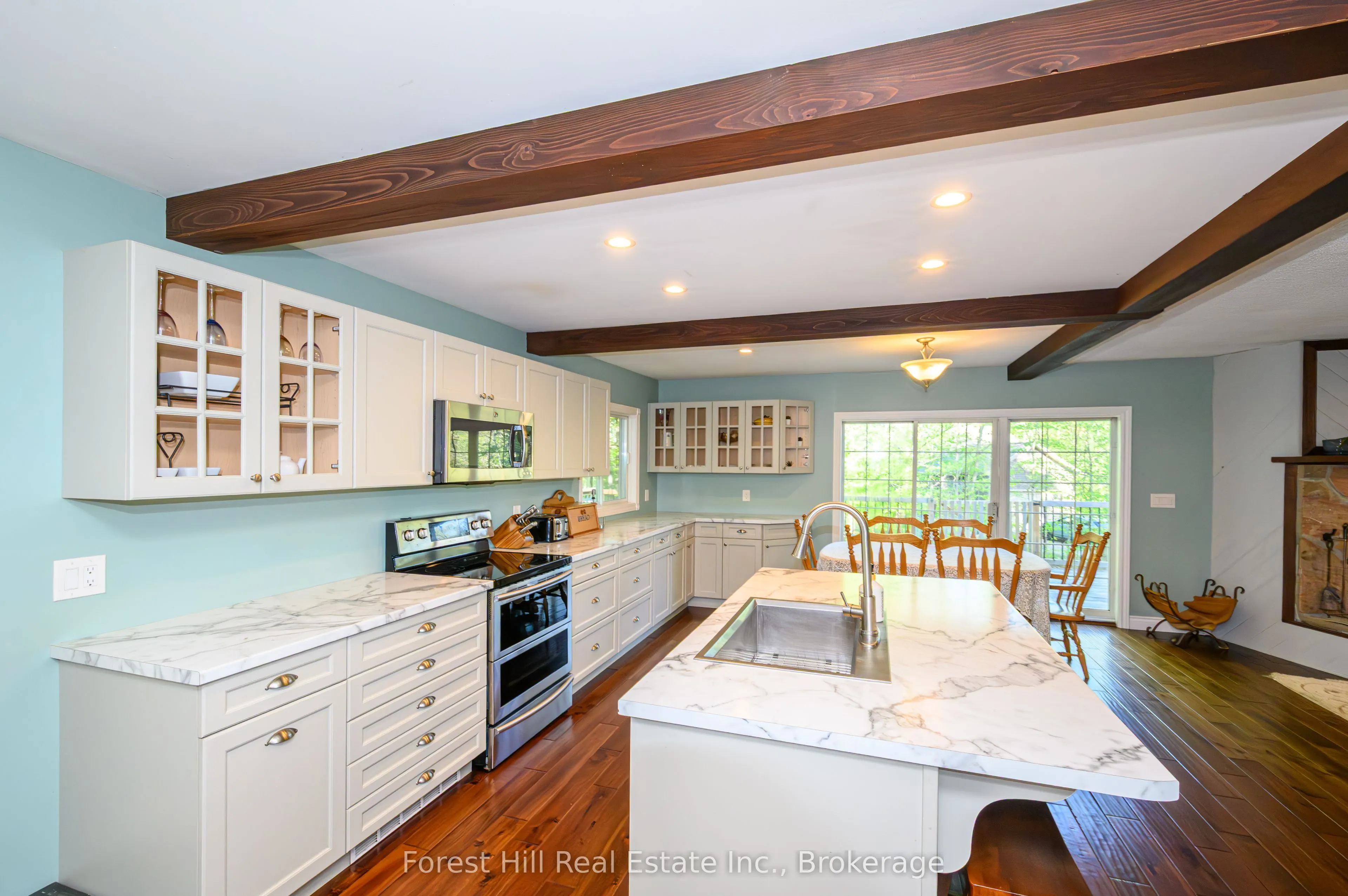 917 Portage Road