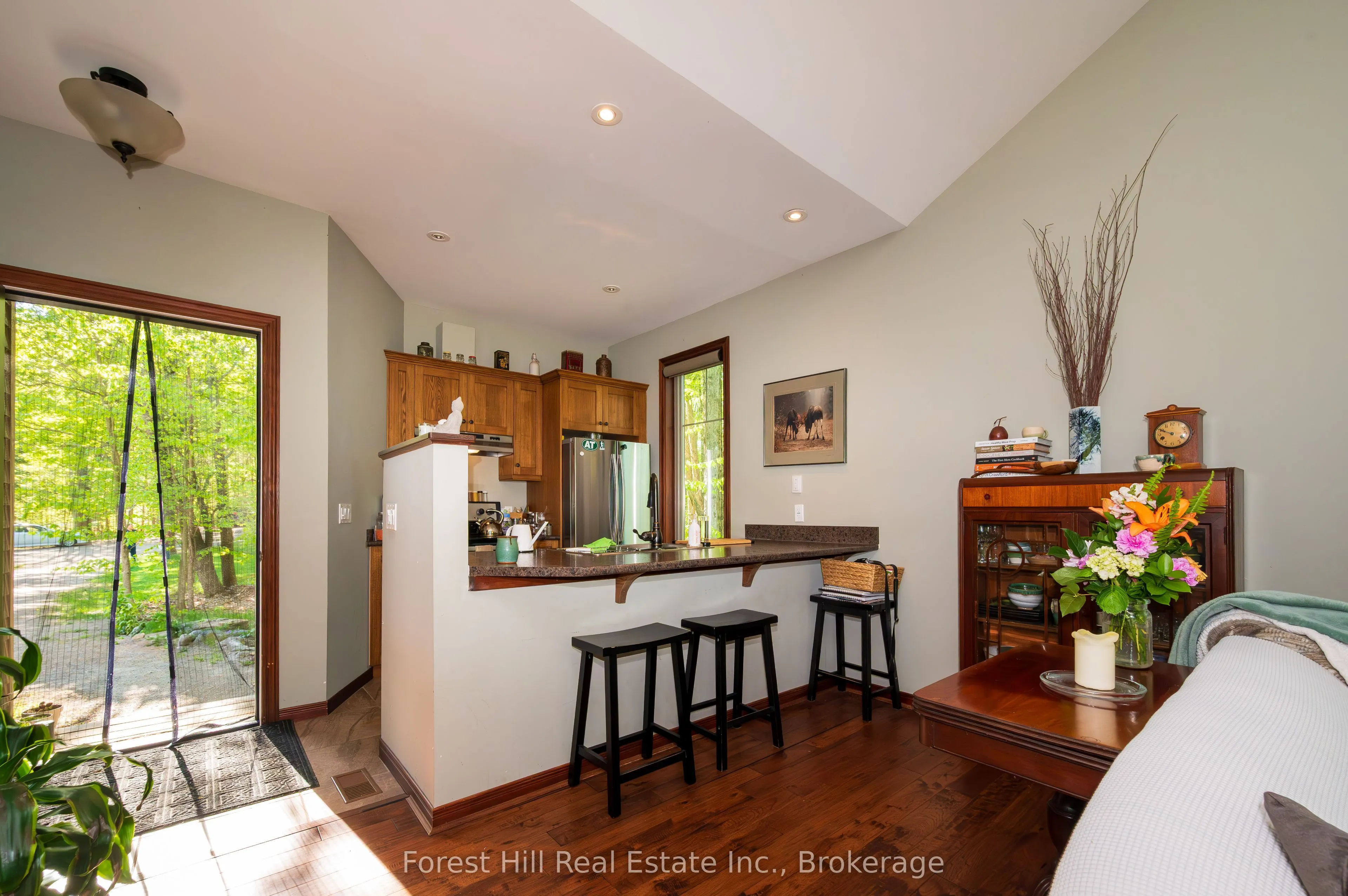 917 Portage Road