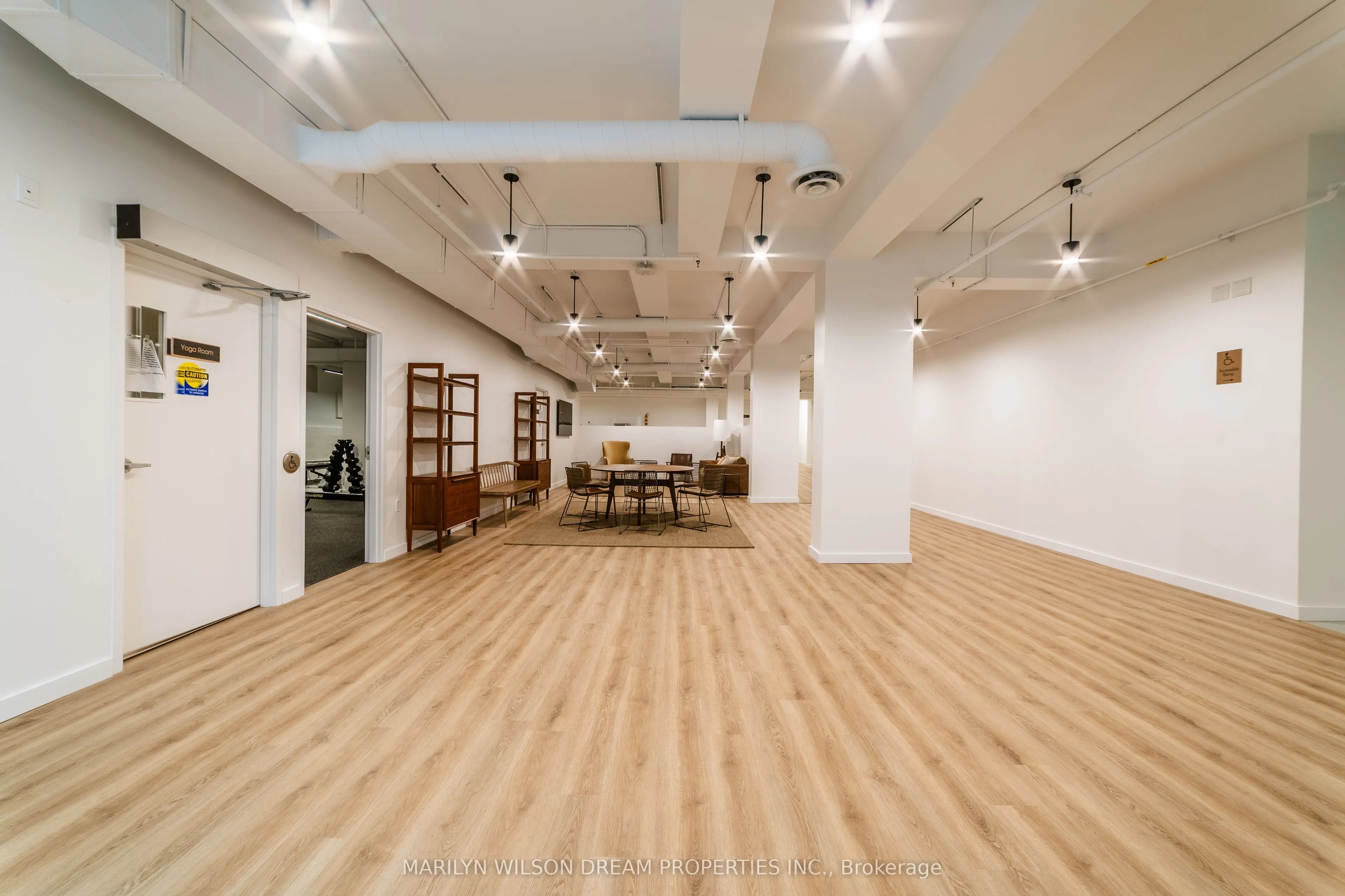 135 Barrette Street, #601