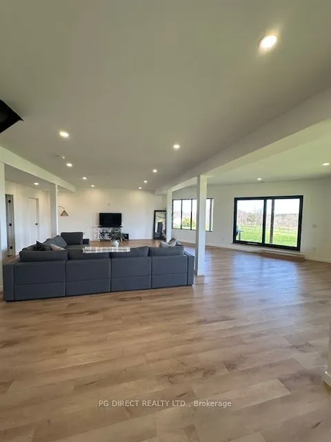 707585 County Rd 21 N