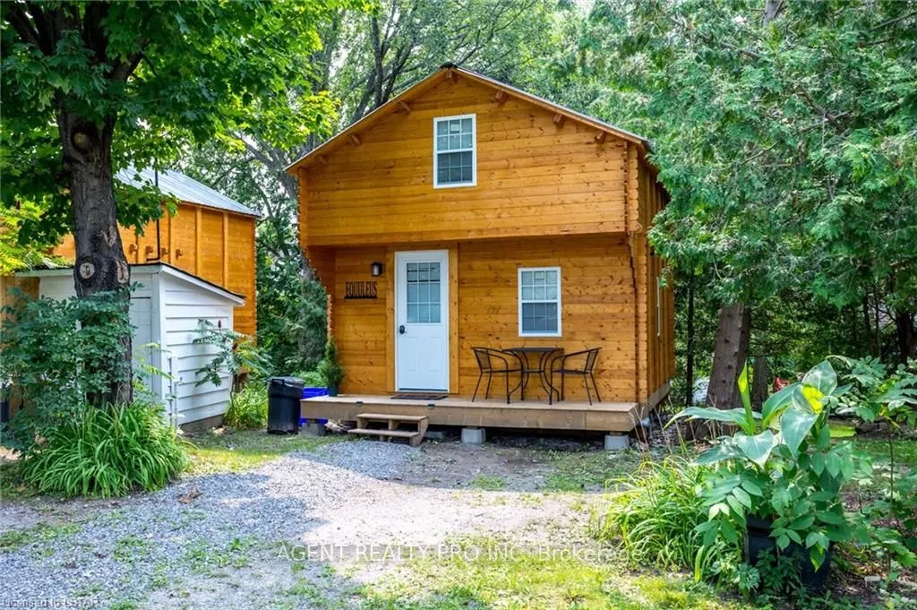 21 Oriole Road