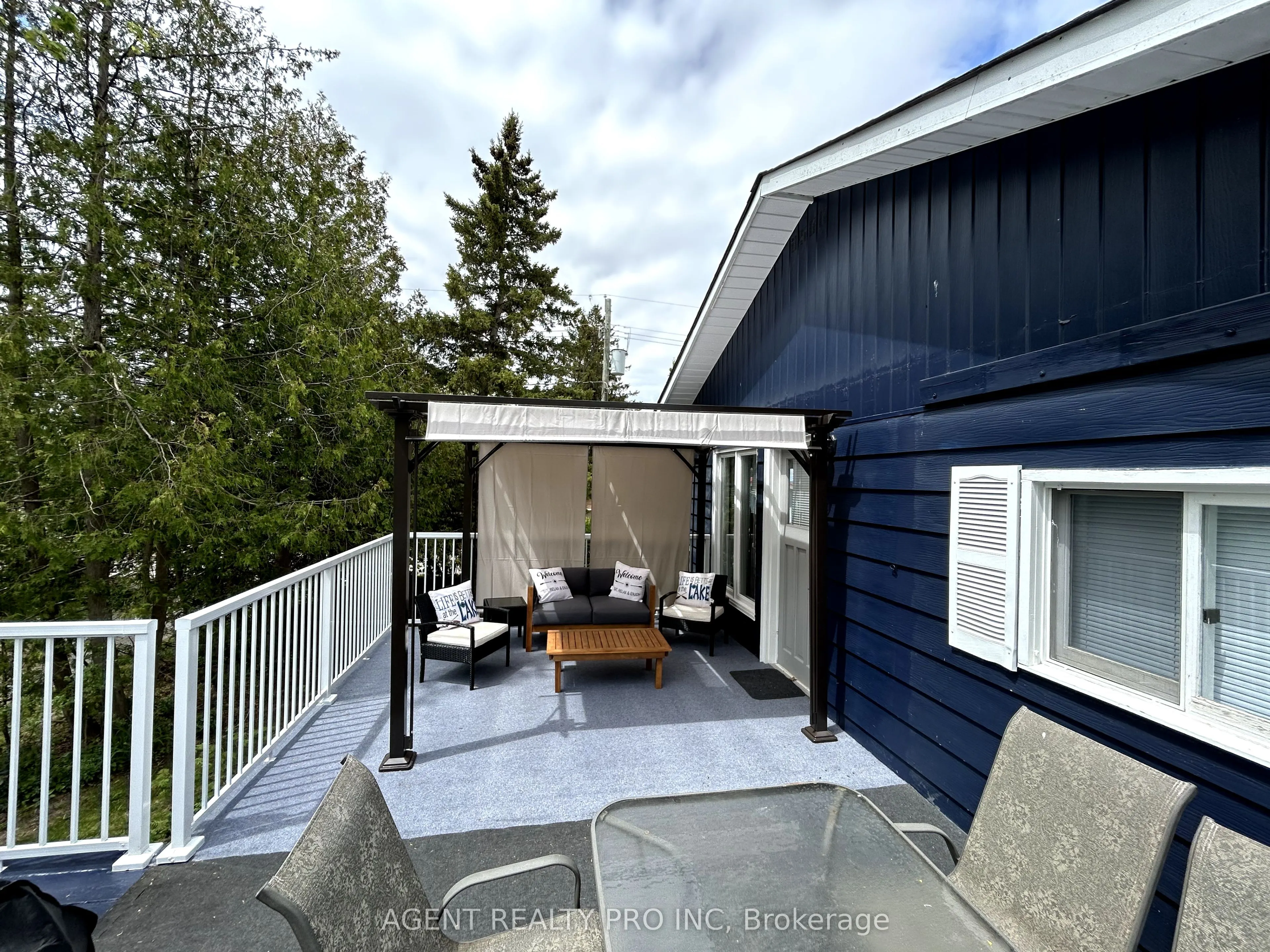 21 Oriole Road