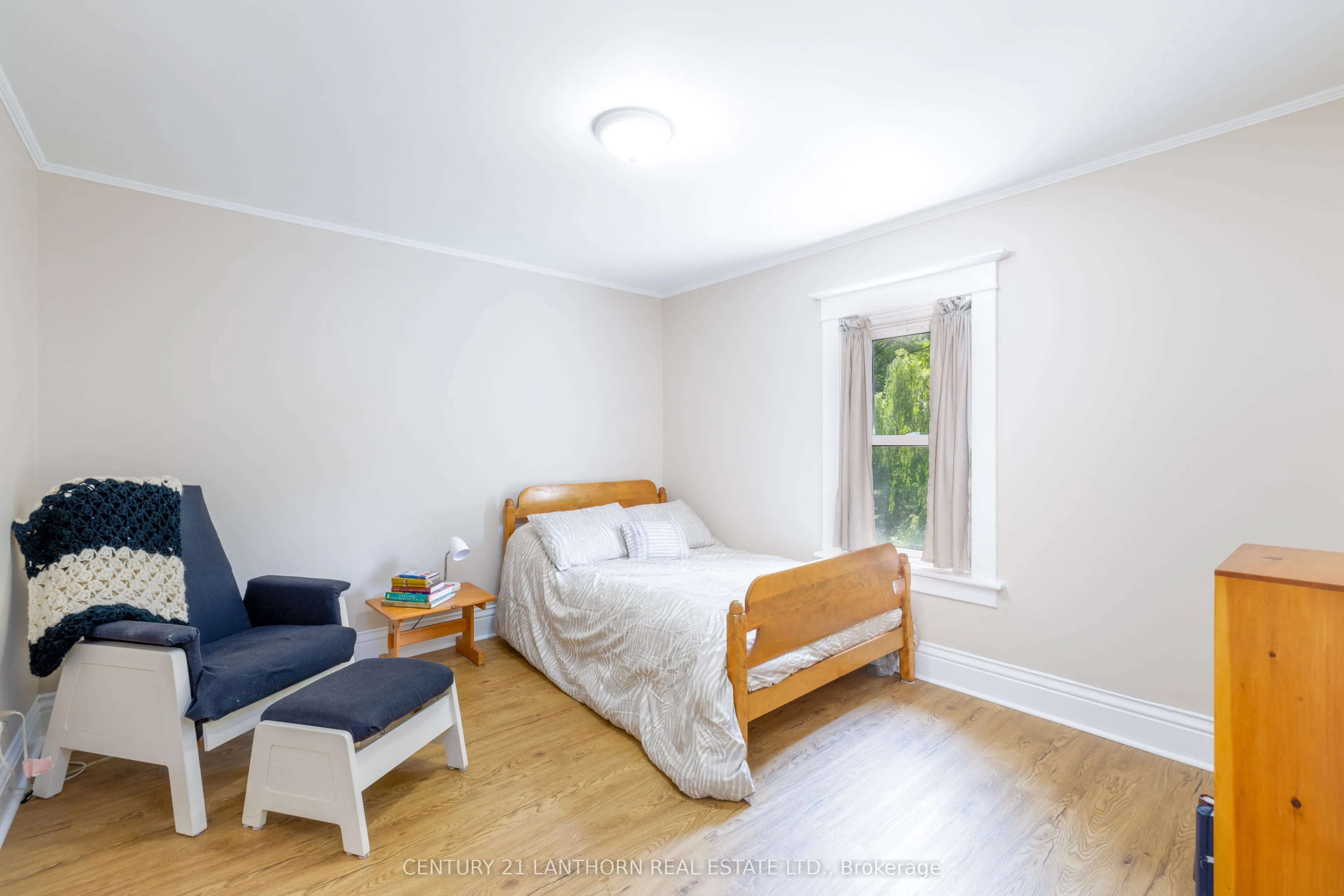114 Bullis Road