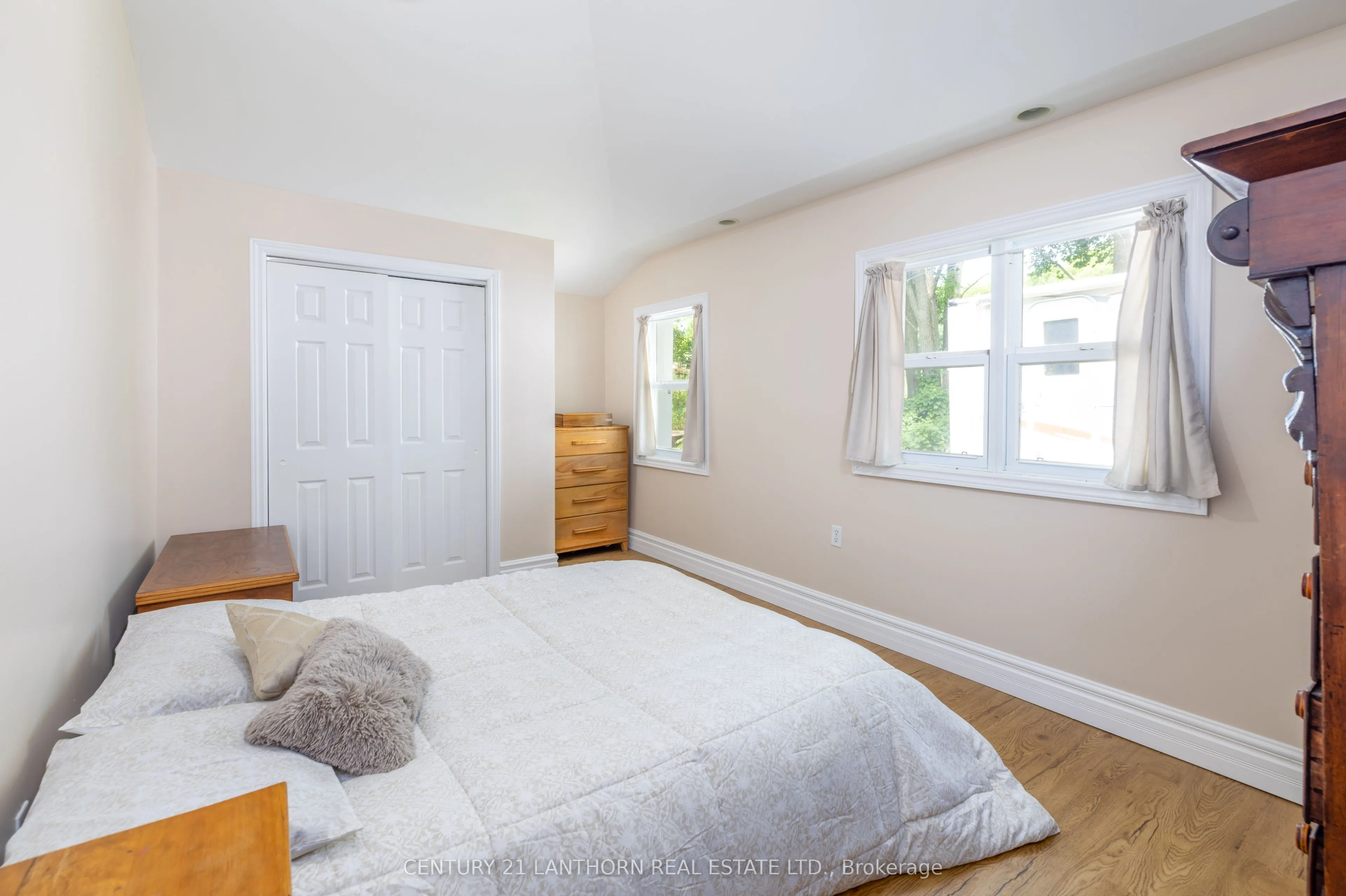 114 Bullis Road