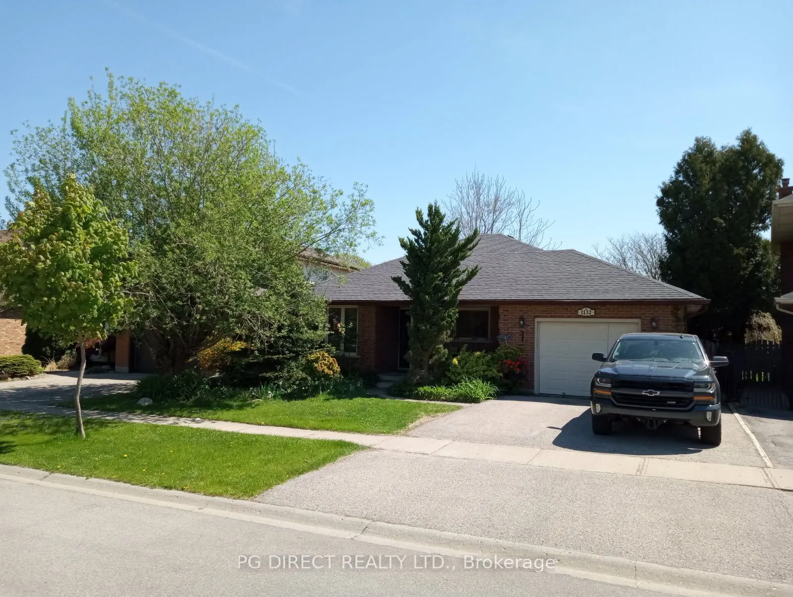 1132 Iroquois Crescent