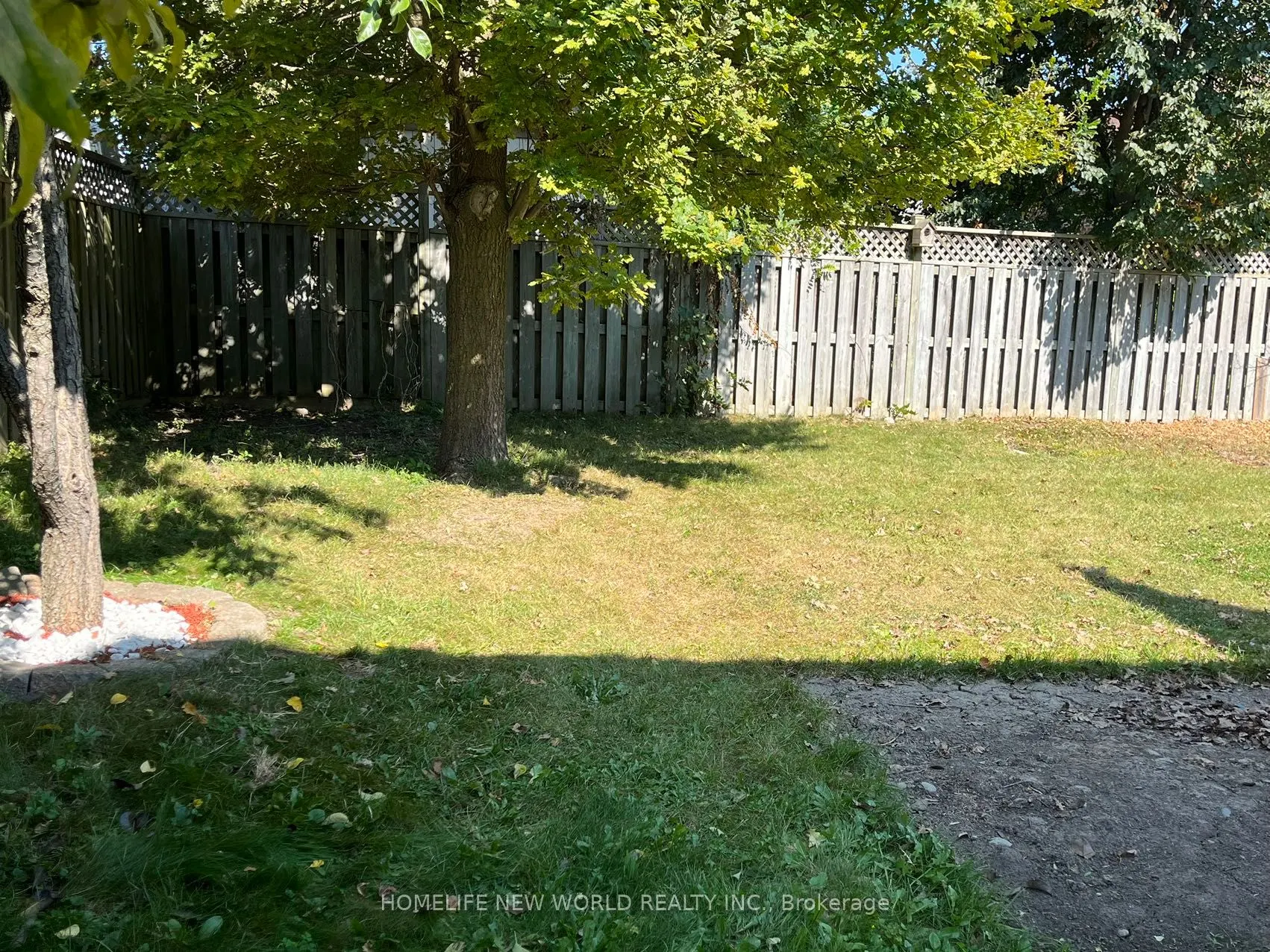 416 Rayner Road