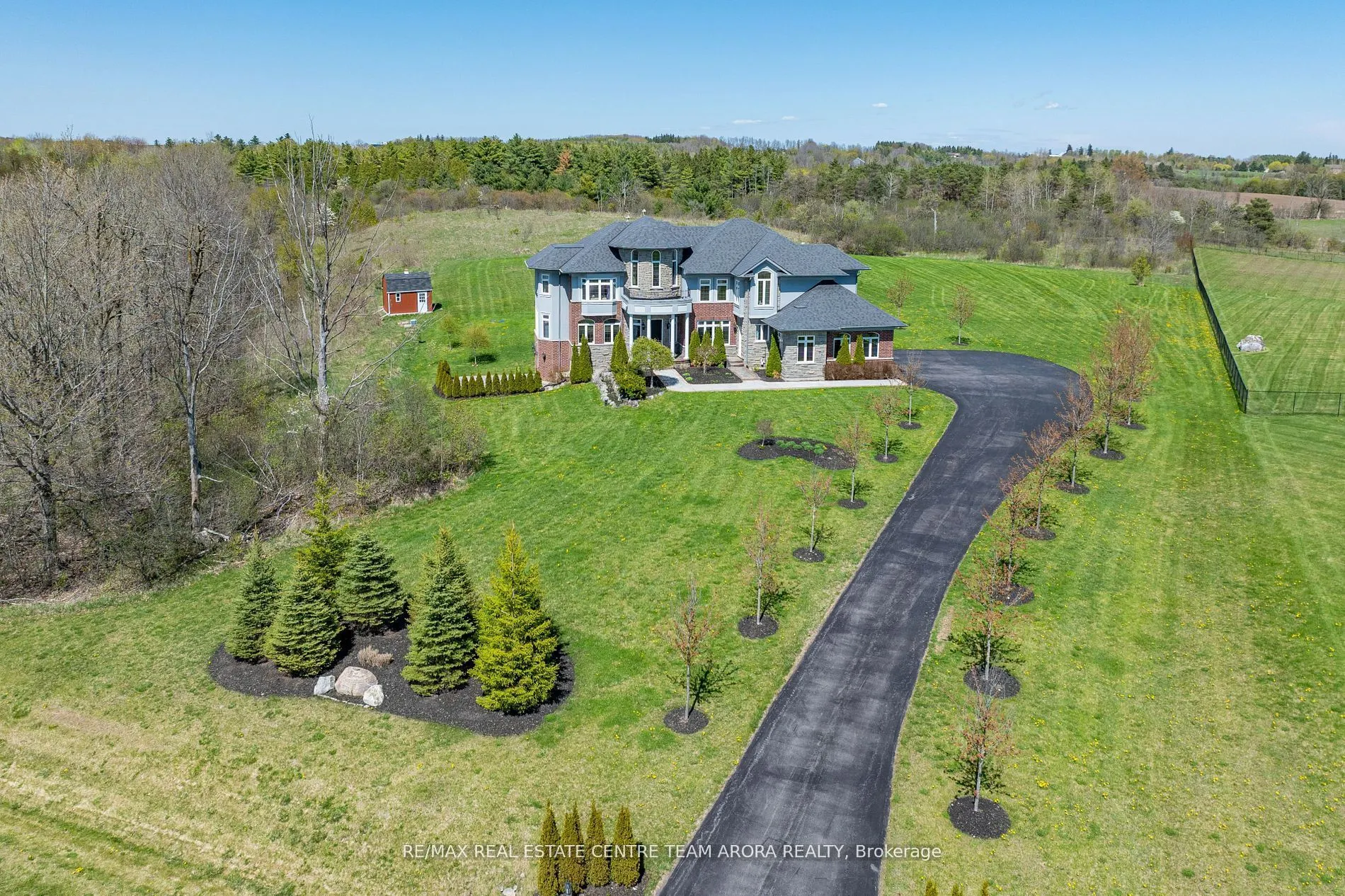100 Chesswood Trail