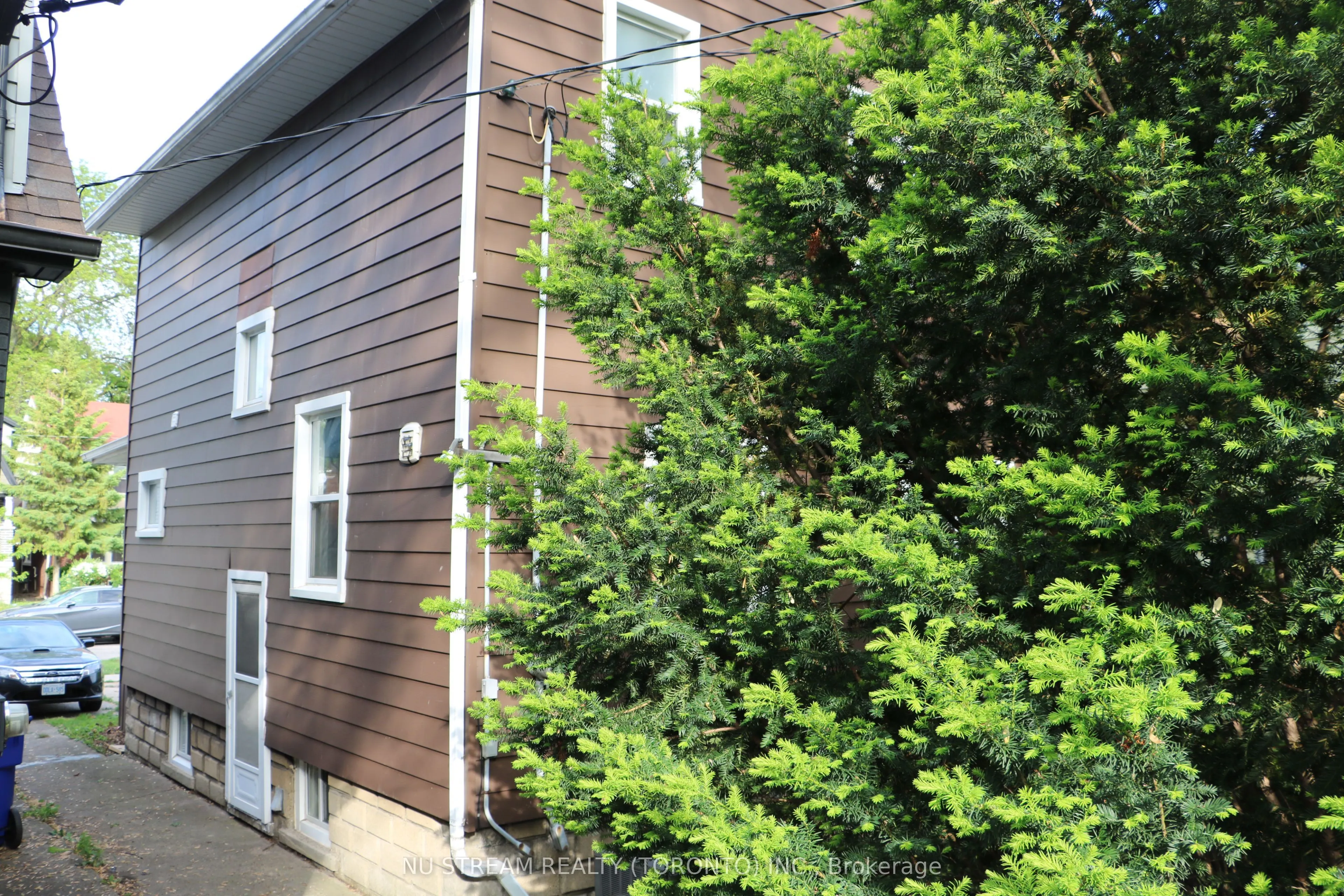 359 Randolph Avenue