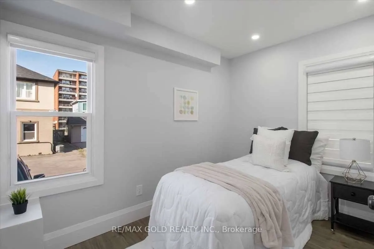 3 Wardrope Avenue