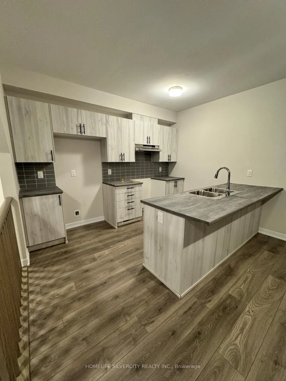 228 Speckled Alder Row