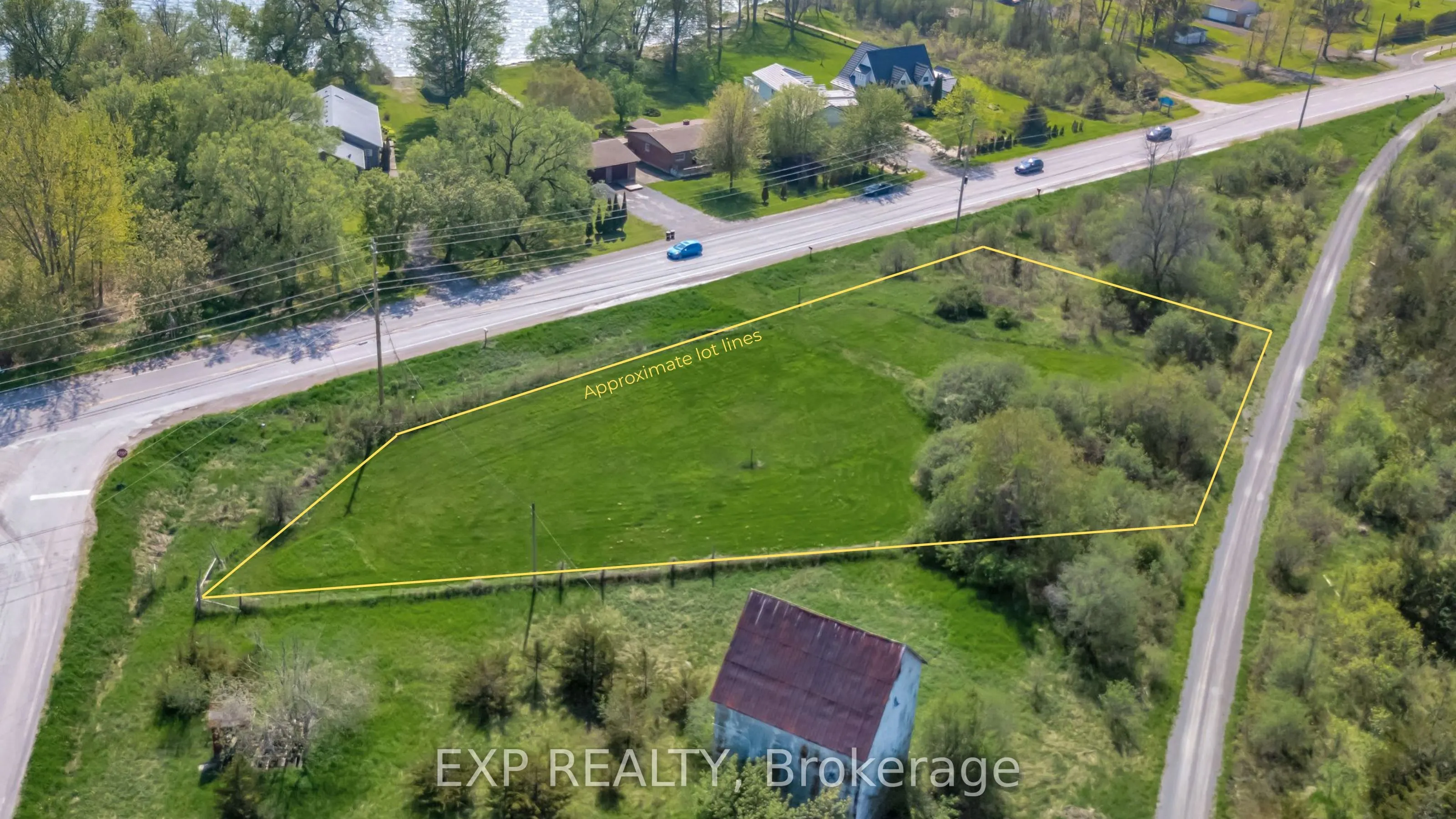 00 Loyalist Parkway