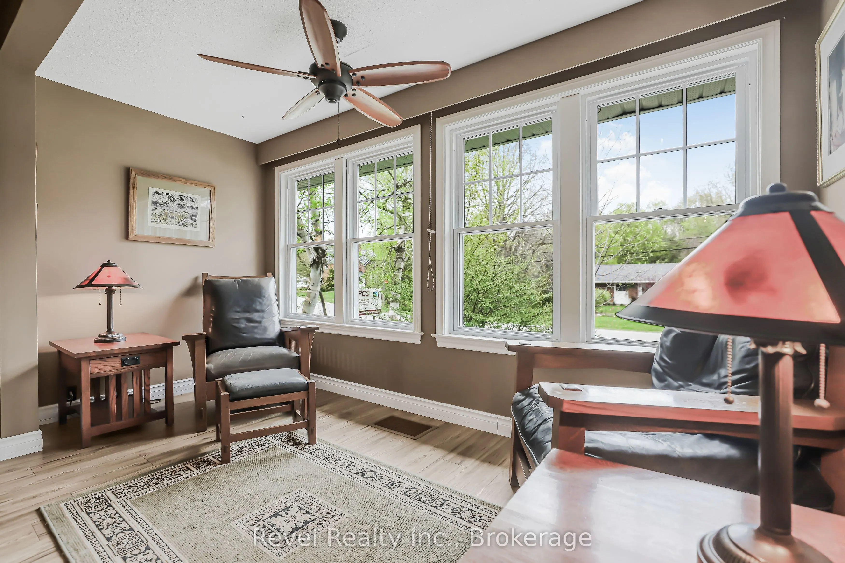 382 2nd Avenue SE