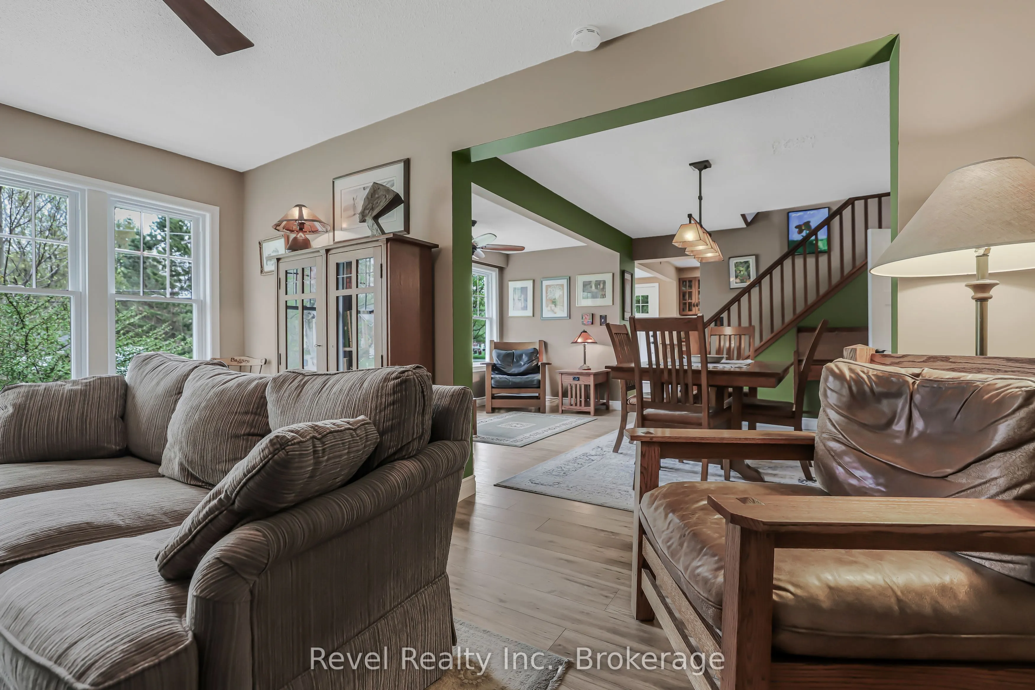 382 2nd Avenue SE