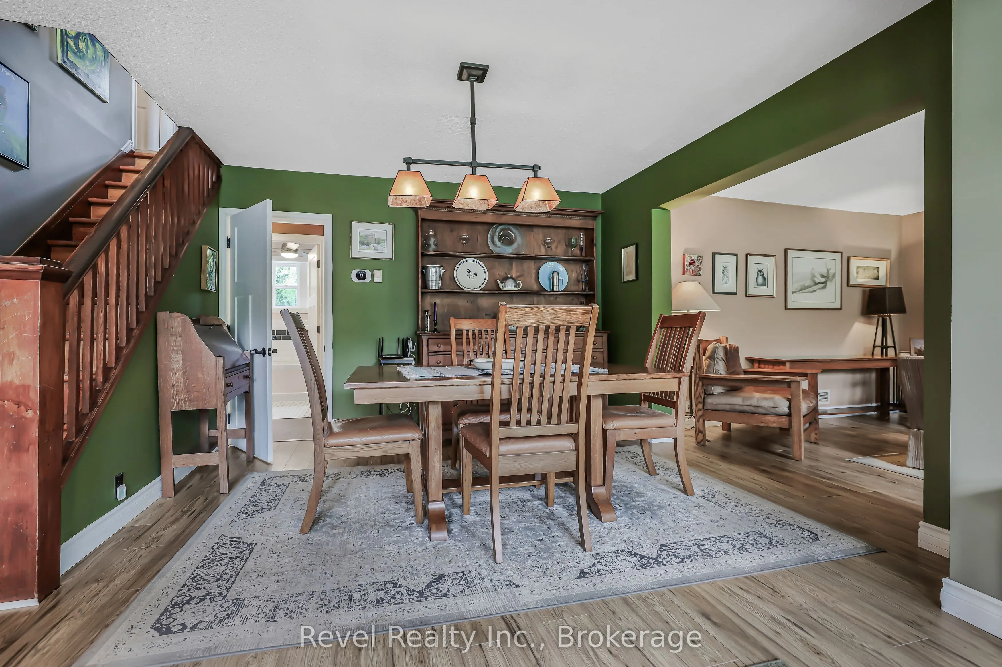 382 2nd Avenue SE