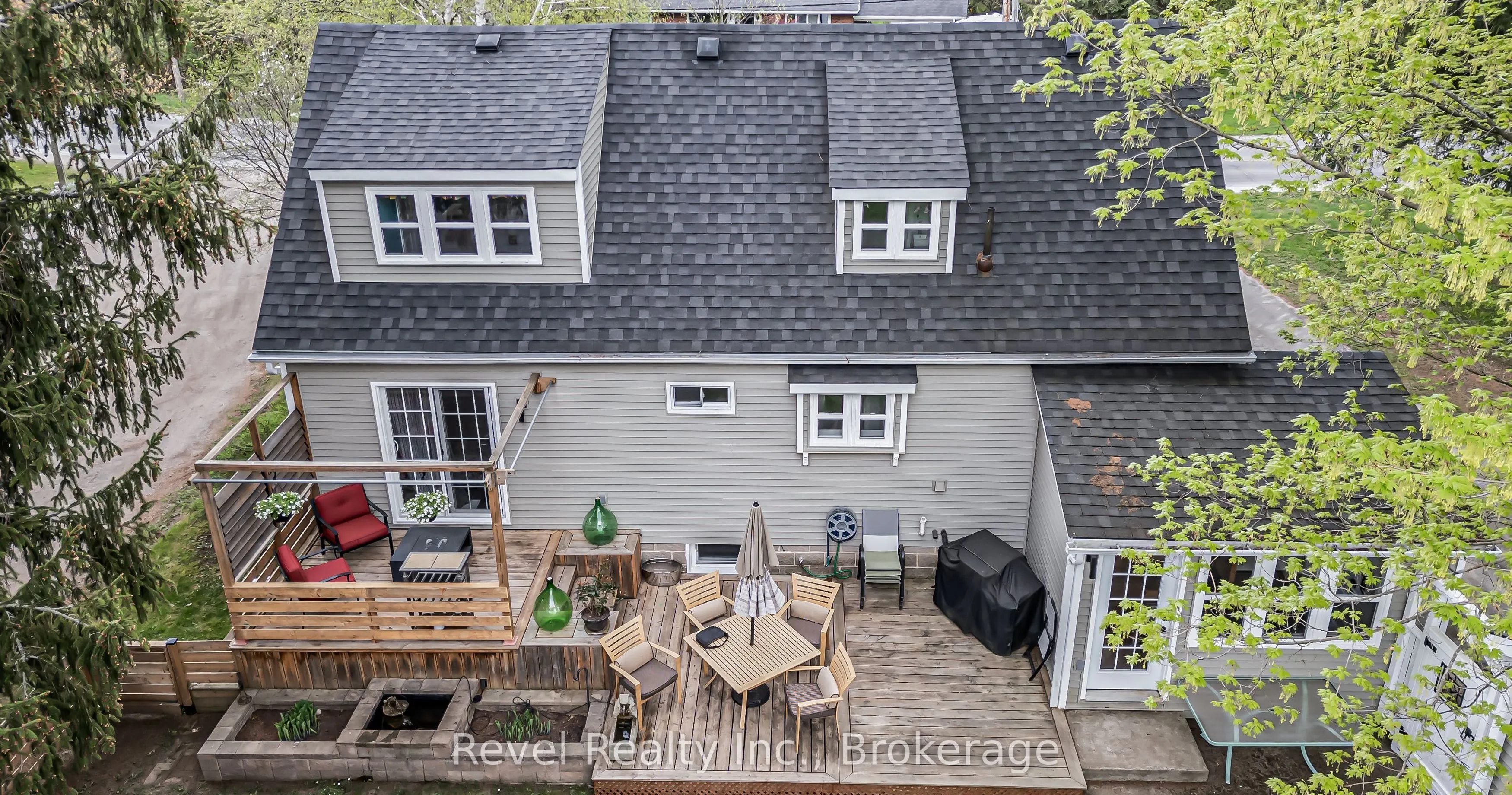 382 2nd Avenue SE